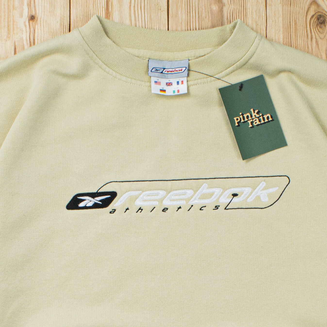 (M) Vintage Reebok Athletics Embroidered Sweatshirt