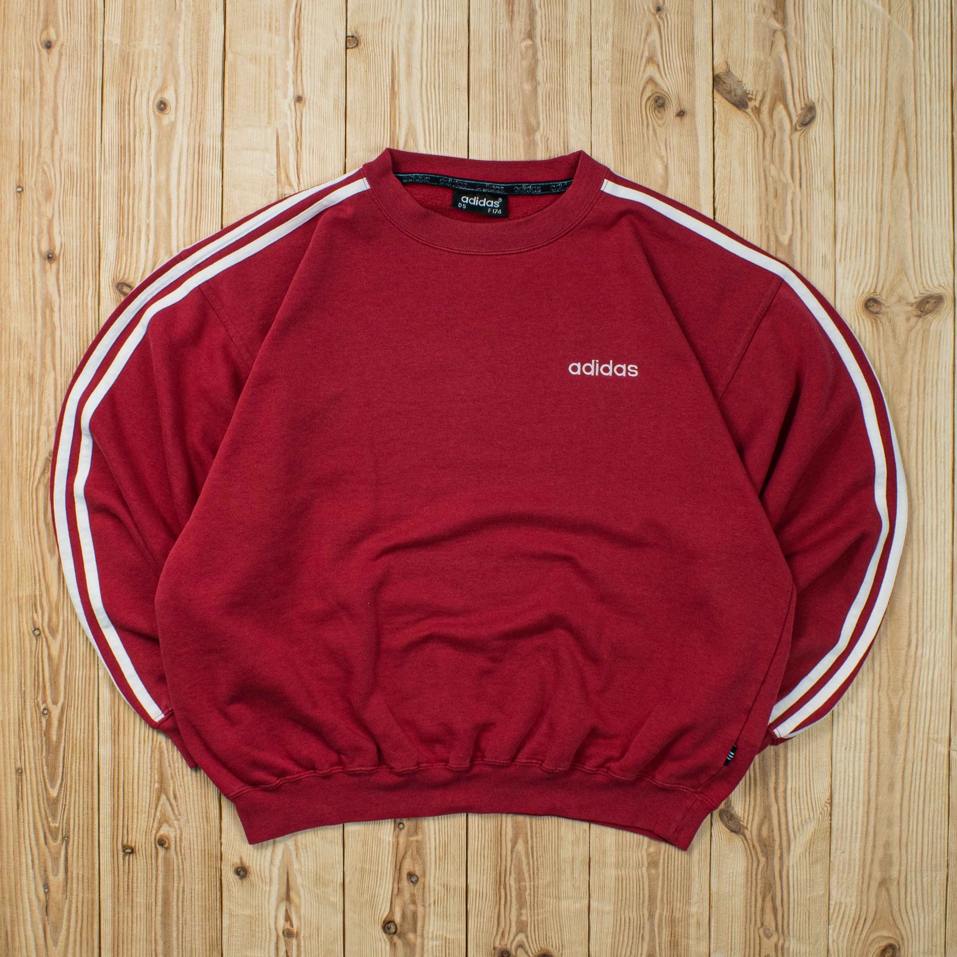 (M) Vintage Adidas Essential Embroidered Sweatshirt