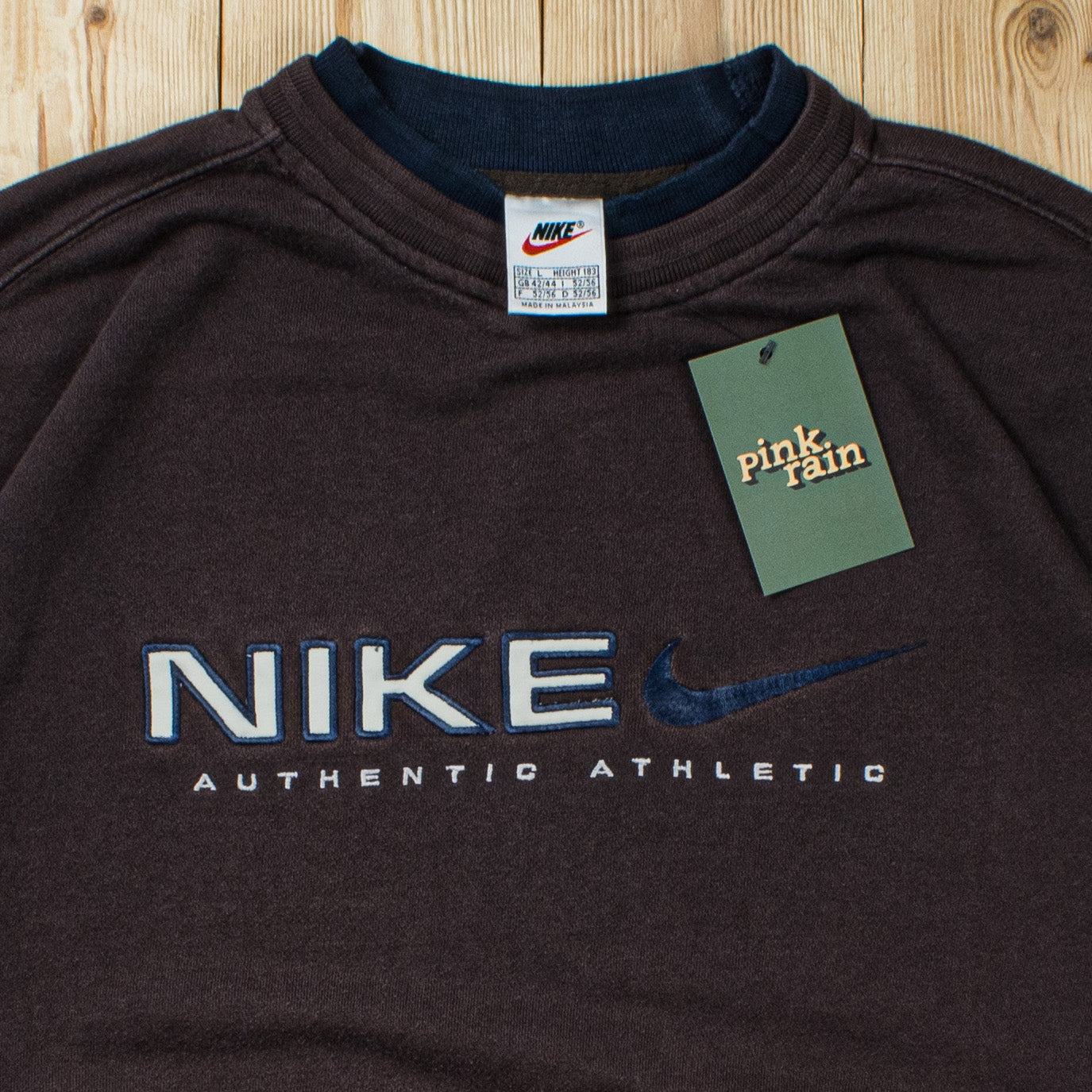 (M/L) Vintage Nike Authentic Athletic Embroidered Sweatshirt