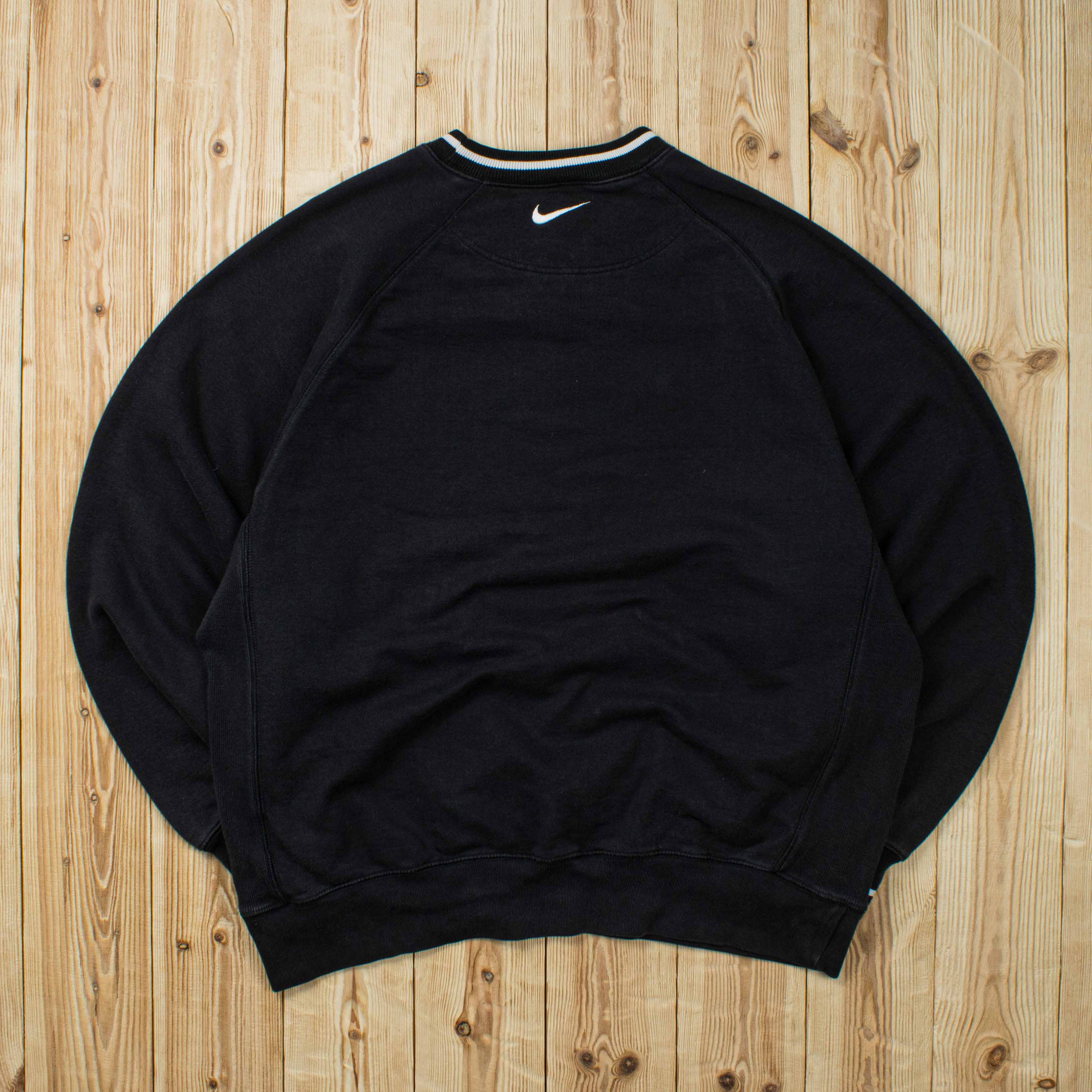 (L) Vintage Nike Swoosh Embroidered Sweatshirt
