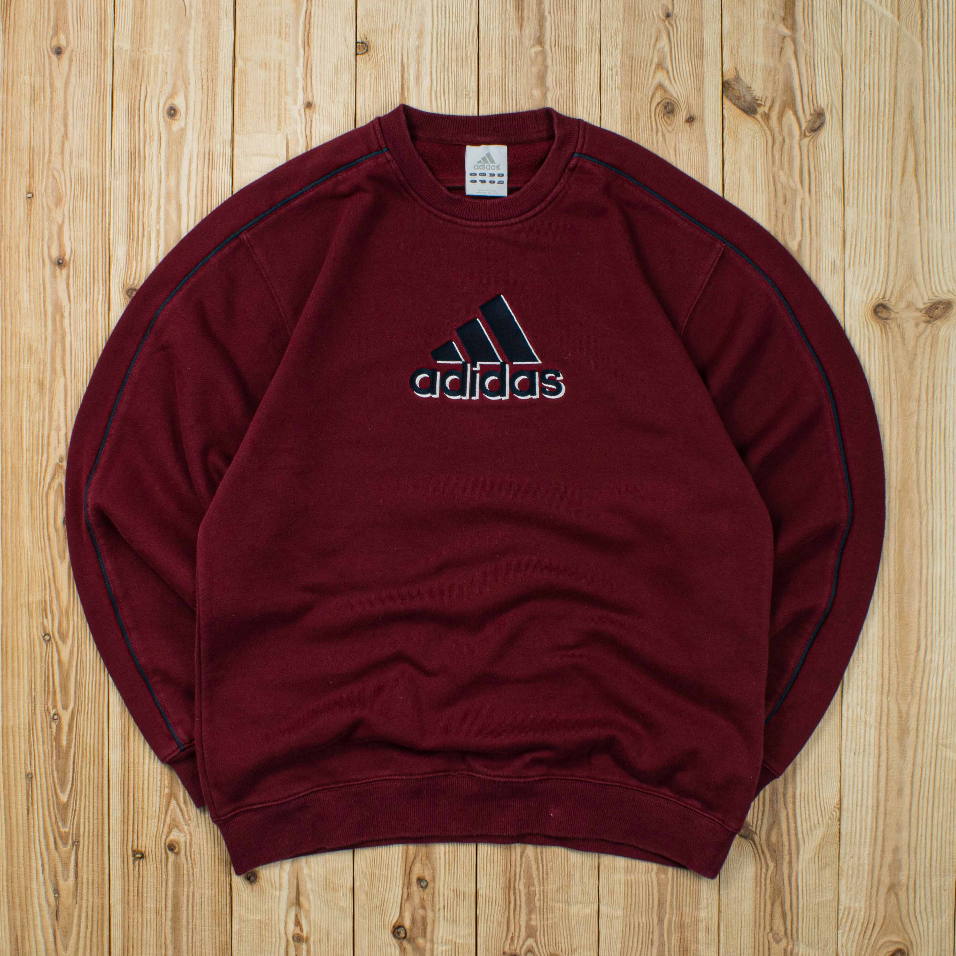 (S/M) Vintage Adidas Spell Out Embroidered Sweatshirt