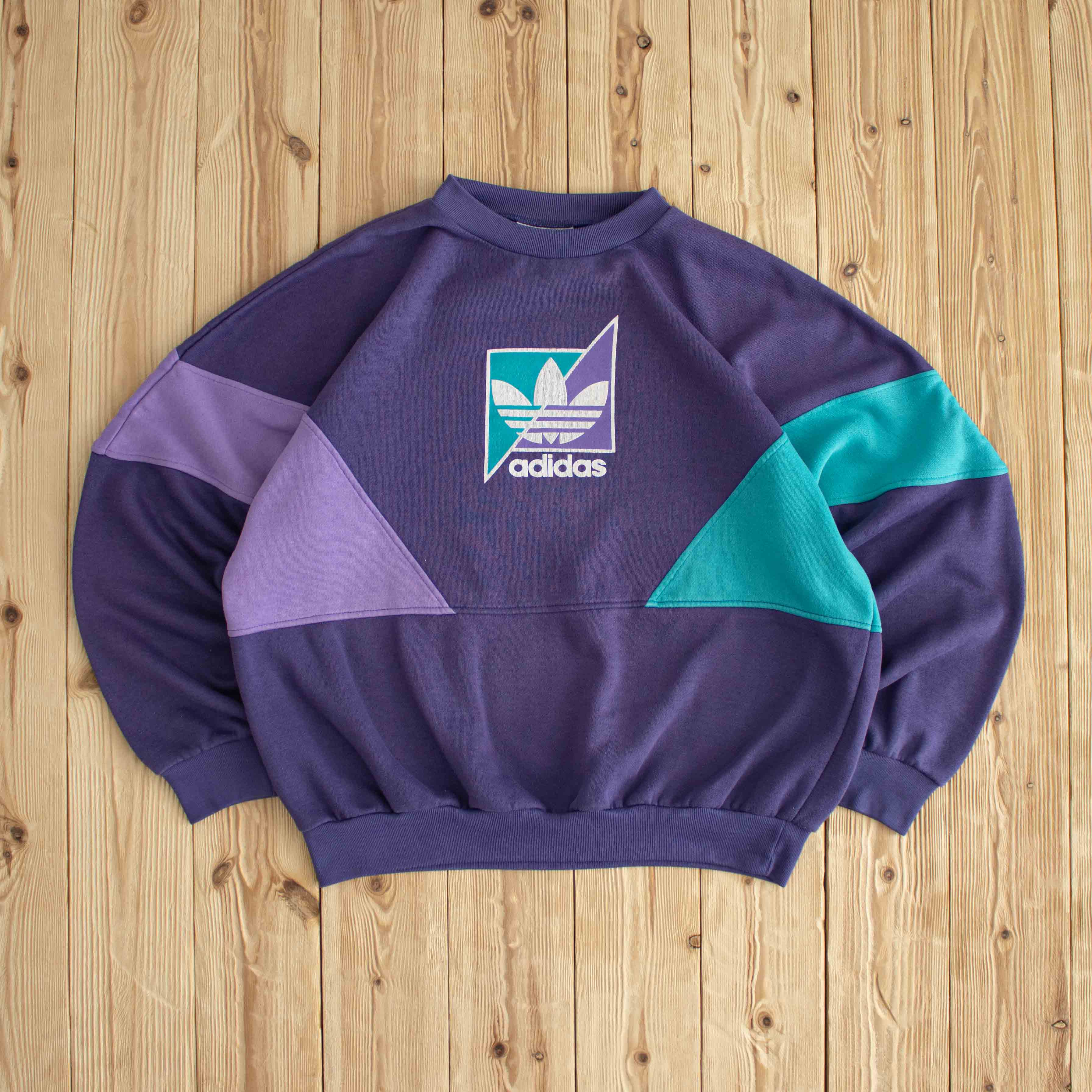 (M) Adidas Vintage Sweatshirt Purple