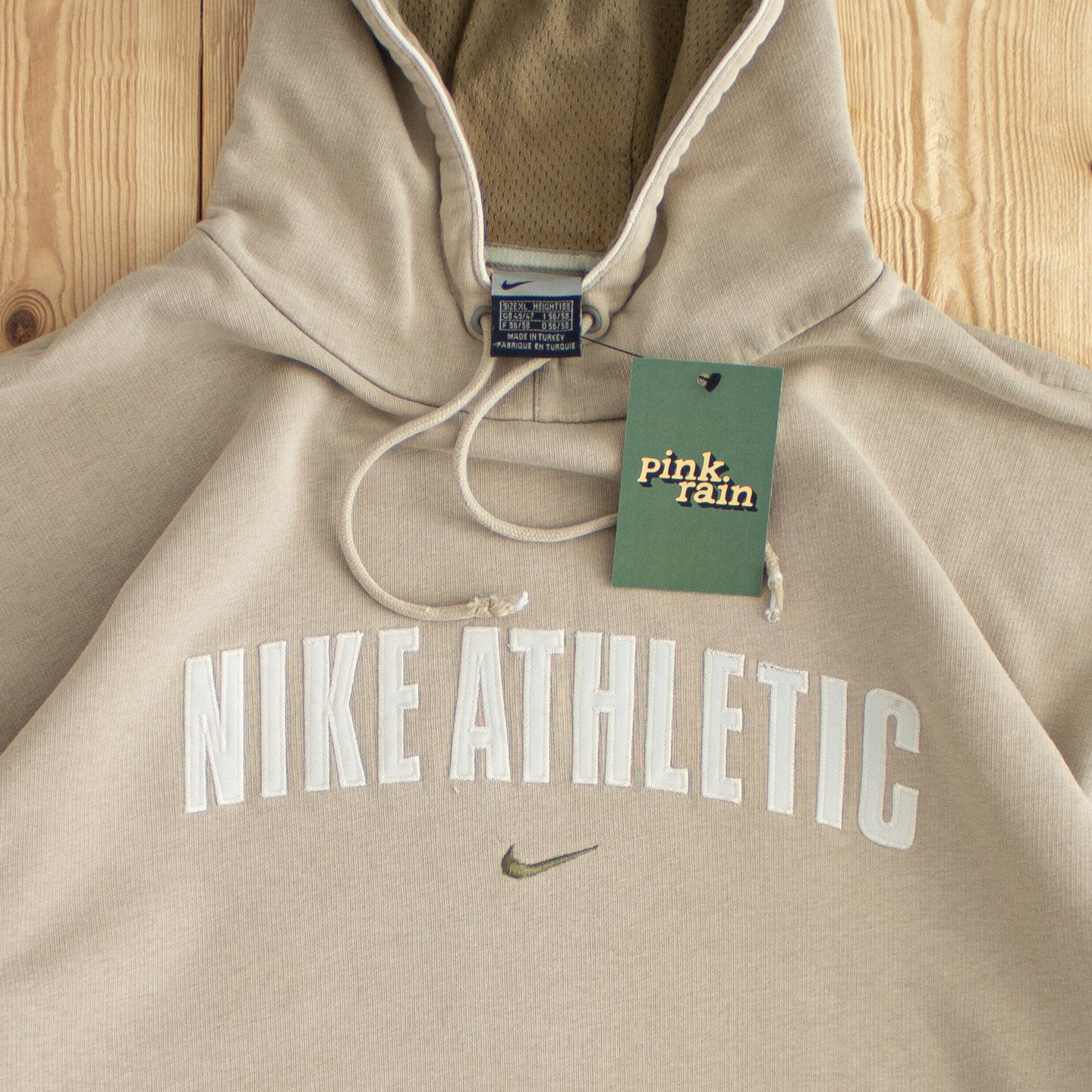 (XL) Nike Athletic Vintage Embroidered Hoodie Beige