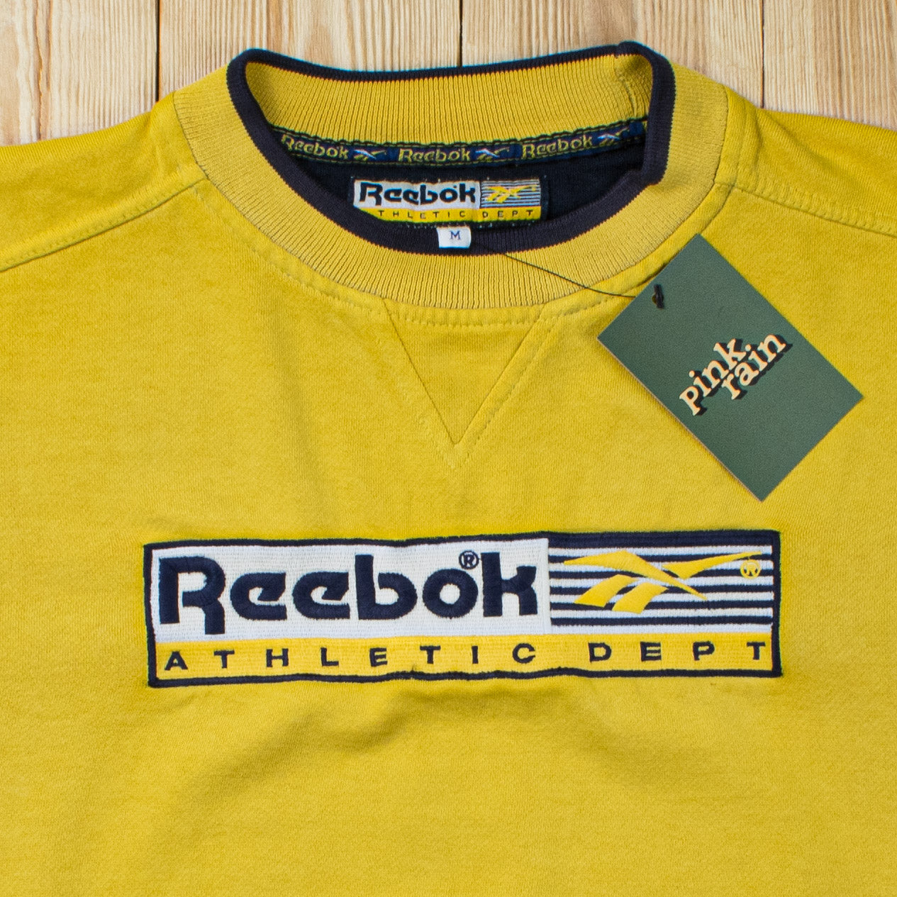 (M) Vintage Reebok Athletc Dept Embroidered Sweatshirt
