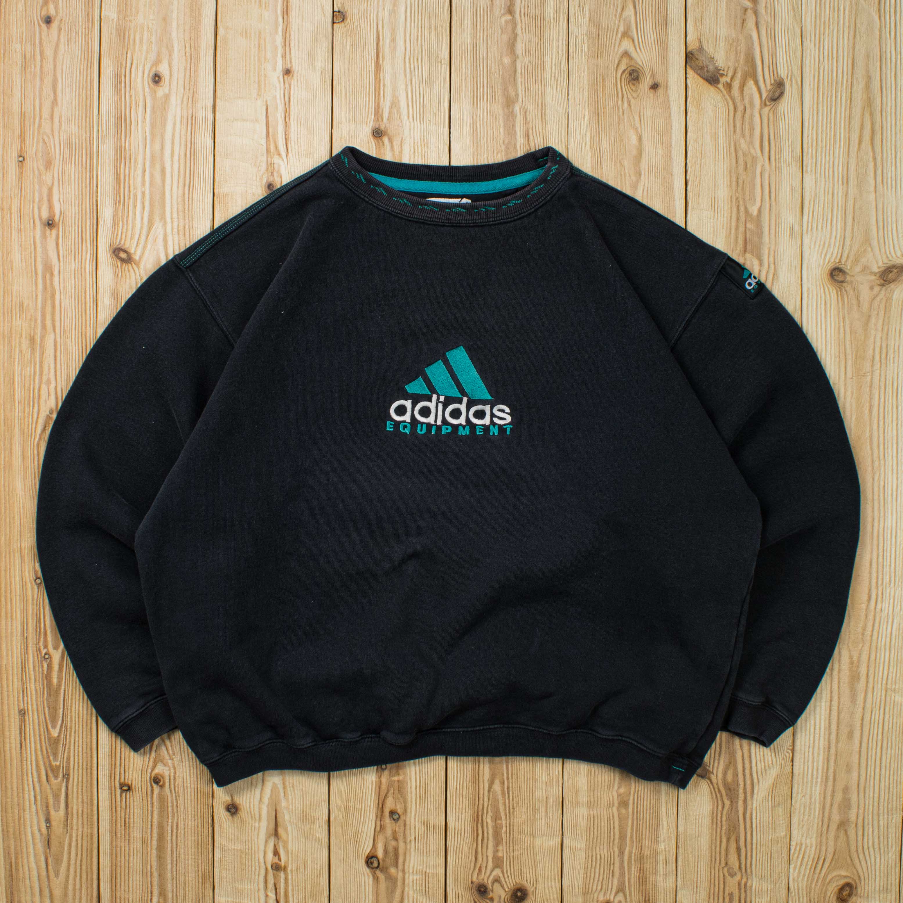 (M) Vintage Adidas Equipment Embroidered Sweatshirt
