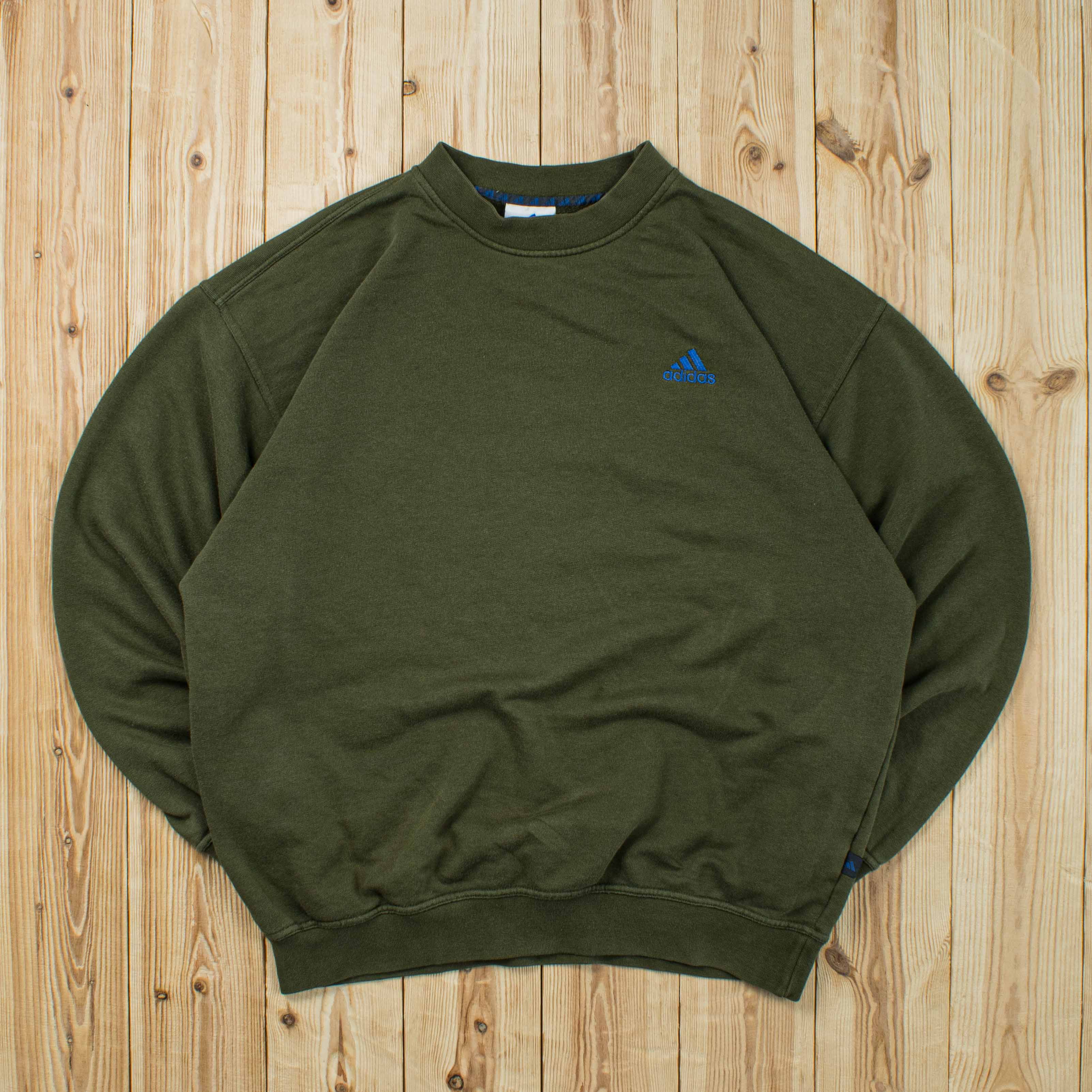 (M) Vintage Adidas Essential Embroidered Sweatshirt