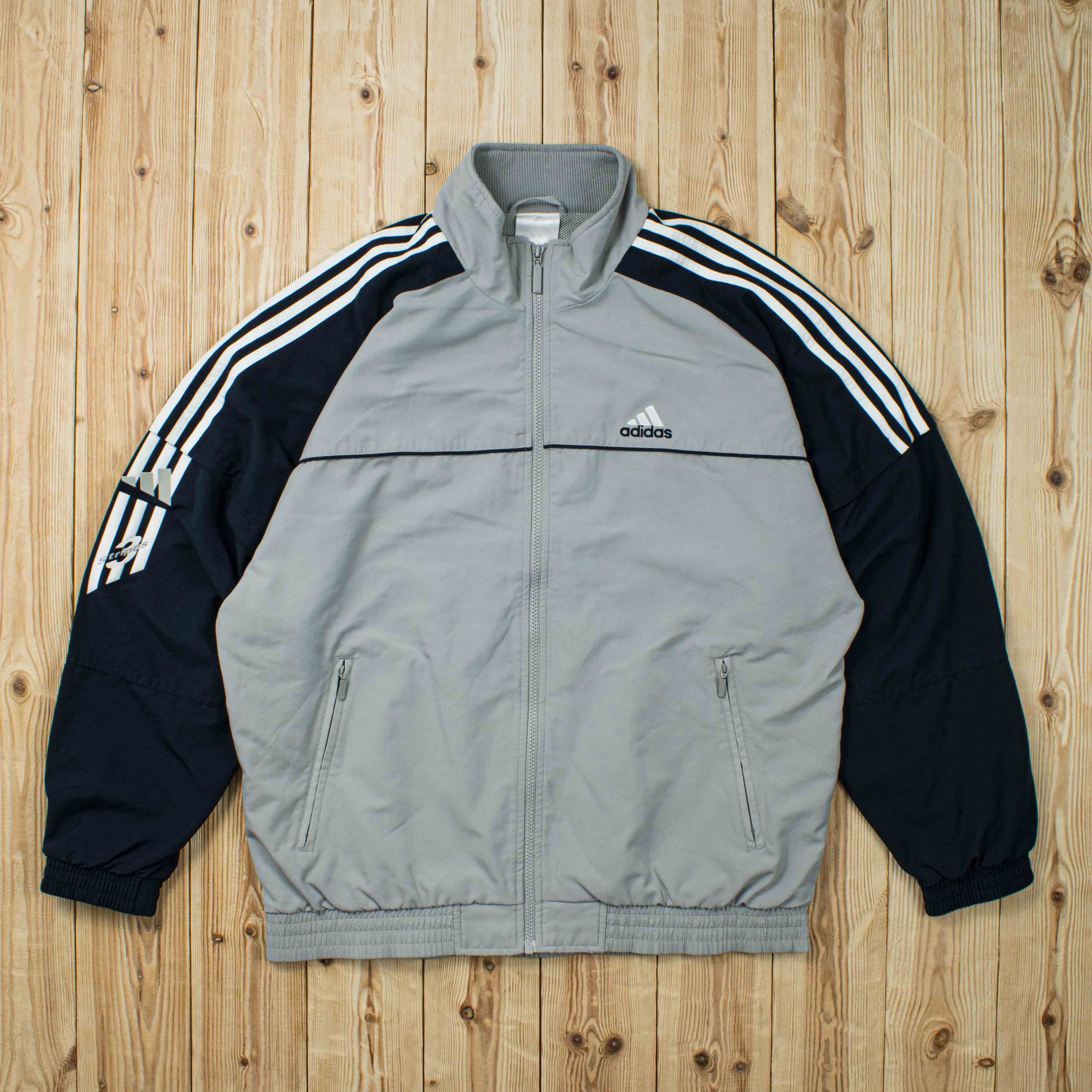 (XL) Vintage Adidas Essential Embroidered Jacket