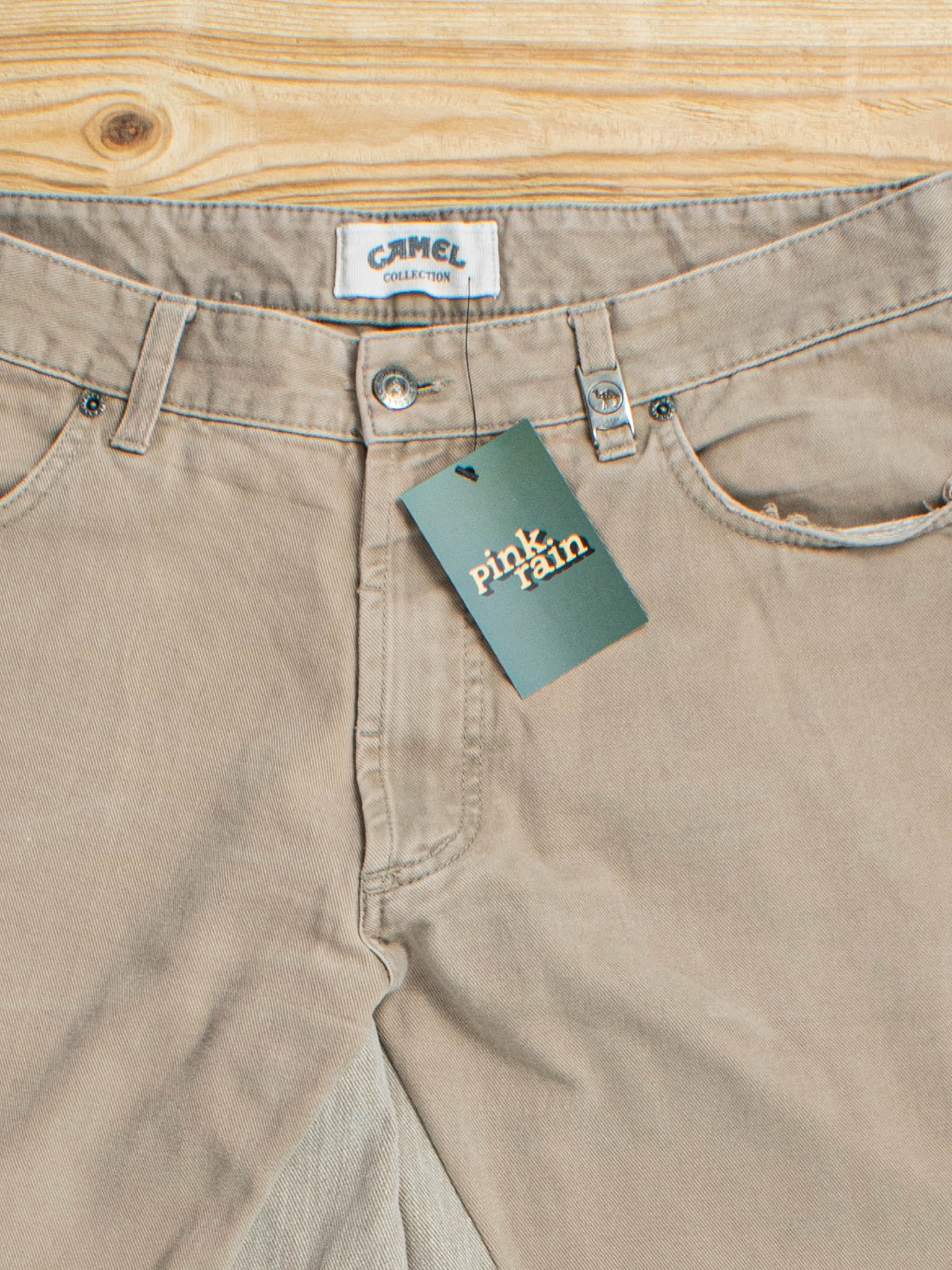 (W36 L30) Reworked Vintage Camel Jeans