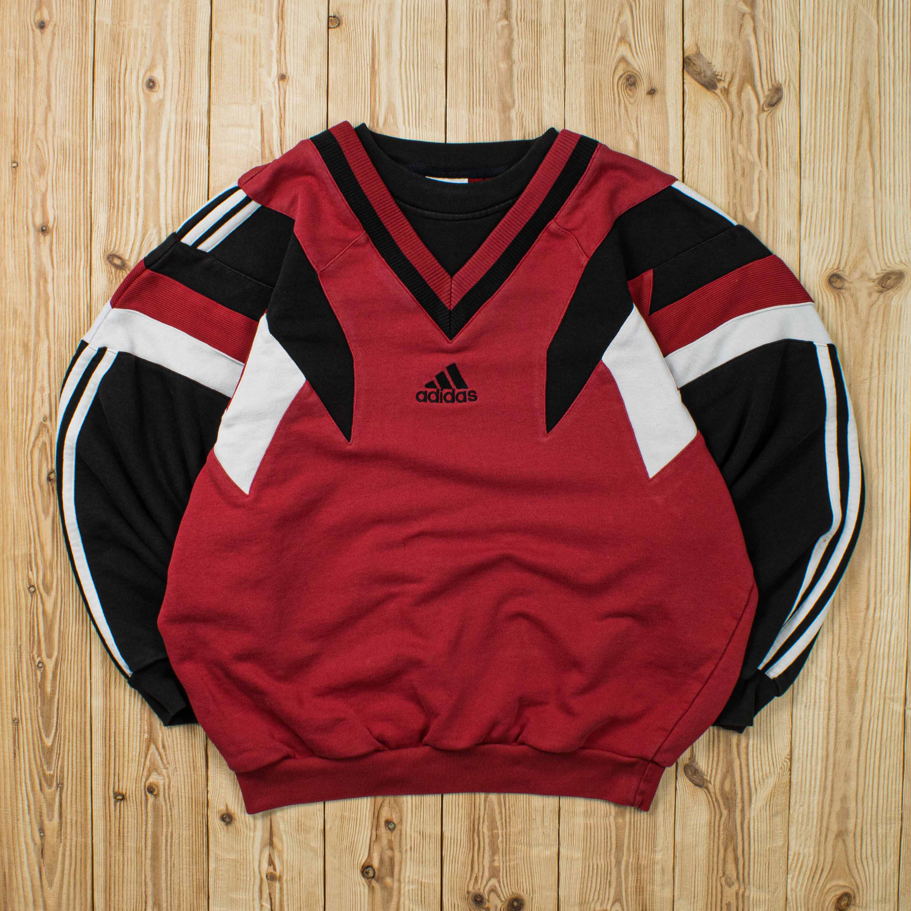(M) Vintage Adidas Embroidered Sweatshirt