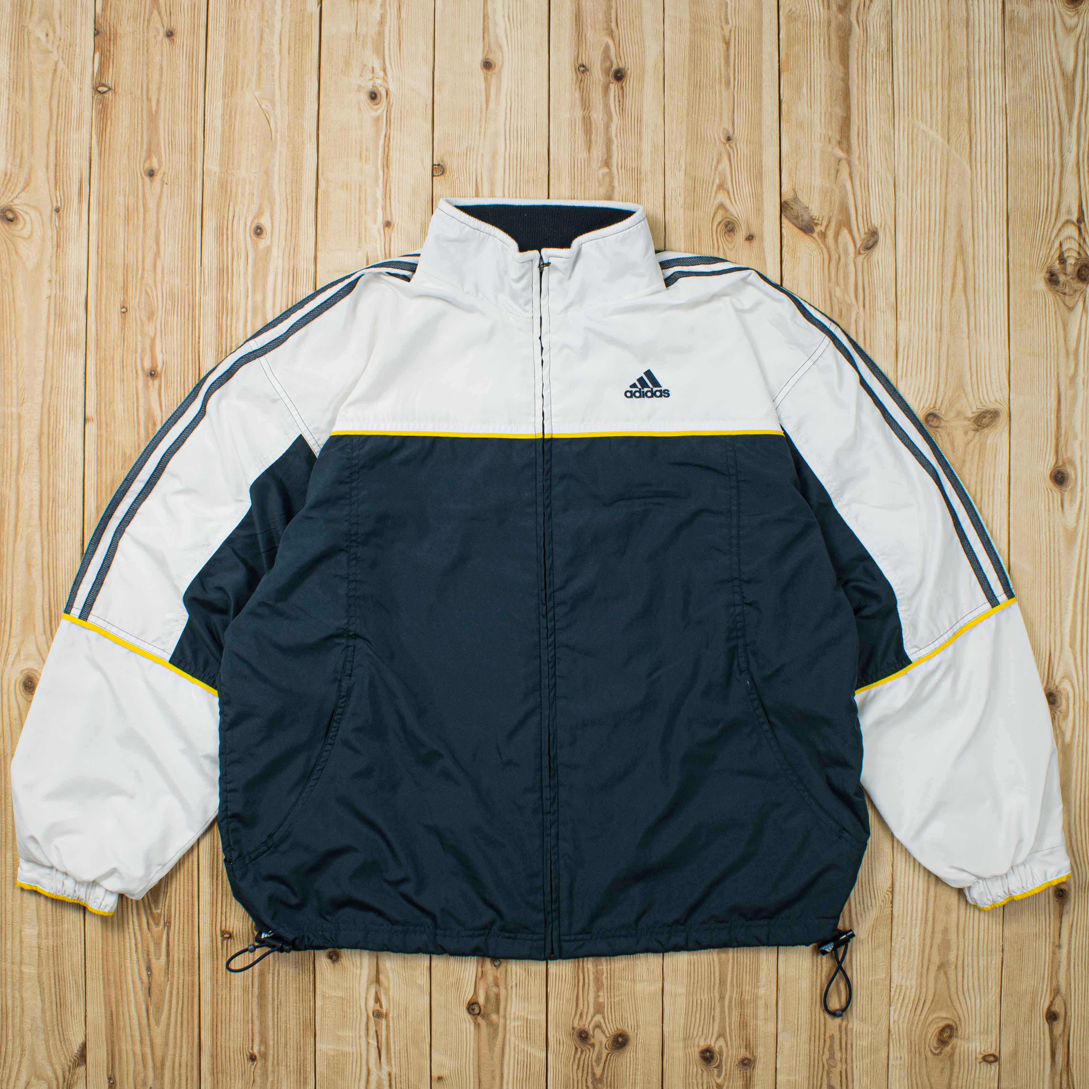 (L) Vintage Adidas Essential Embroidered Jacket