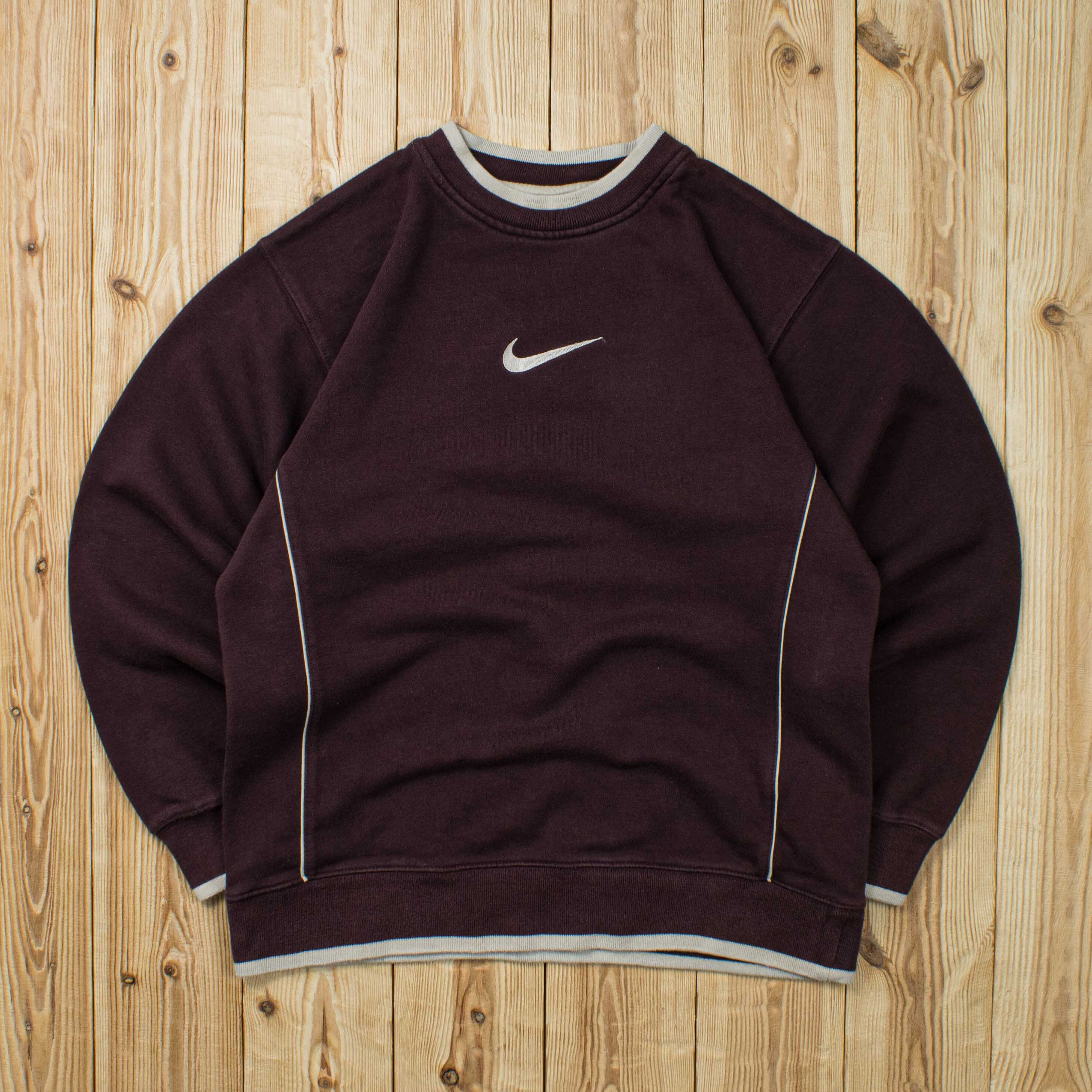 (S) Vintage Nike Swoosh Embroidered Sweatshirt