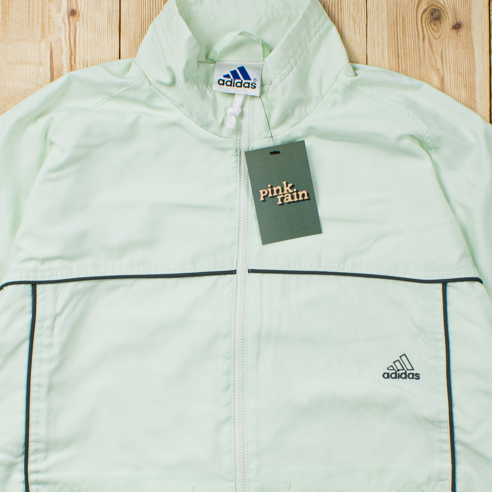 (S) Vintage Adidas Essential Embroidered Jacket