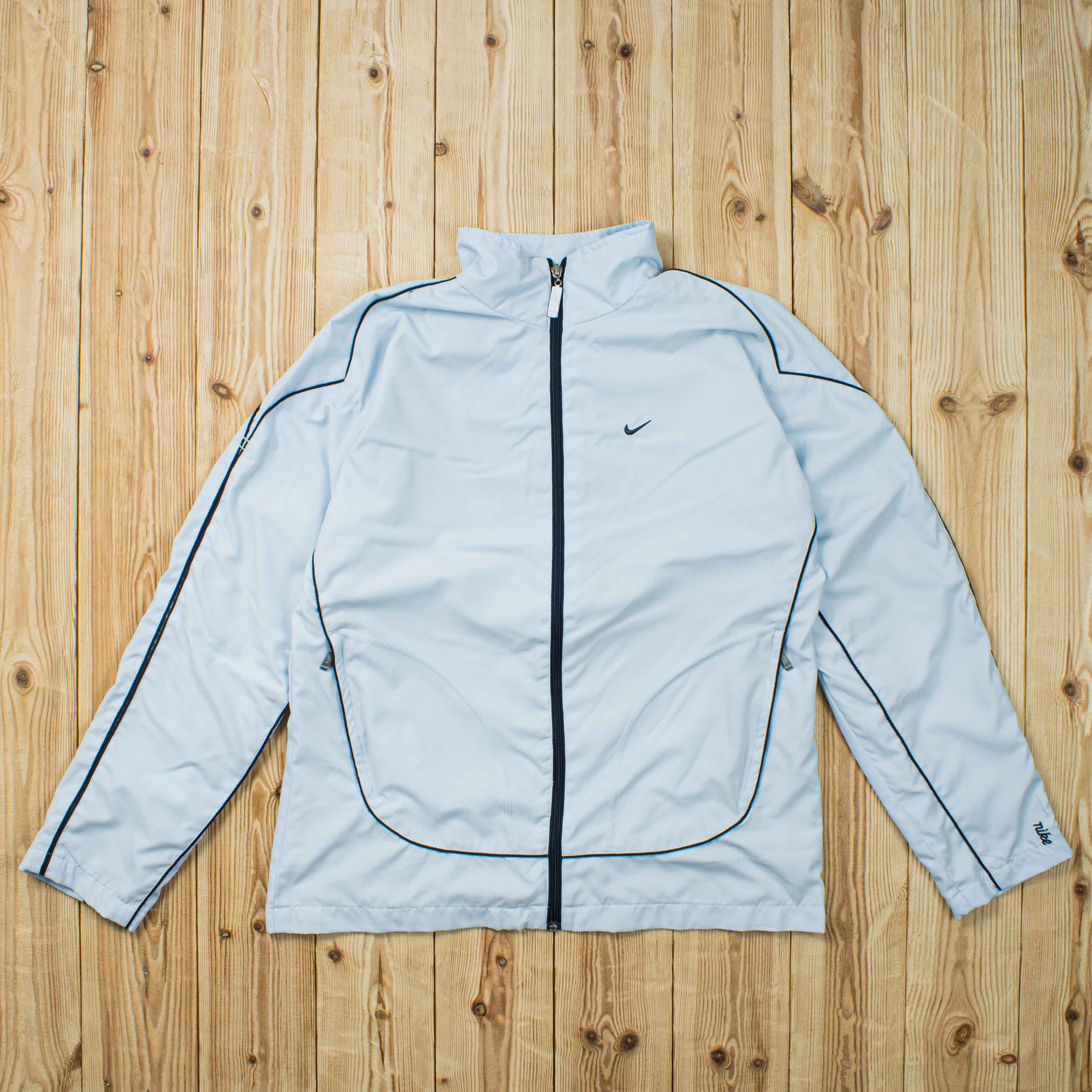 (S) Vintage Nike Essential Embroidered Jacket