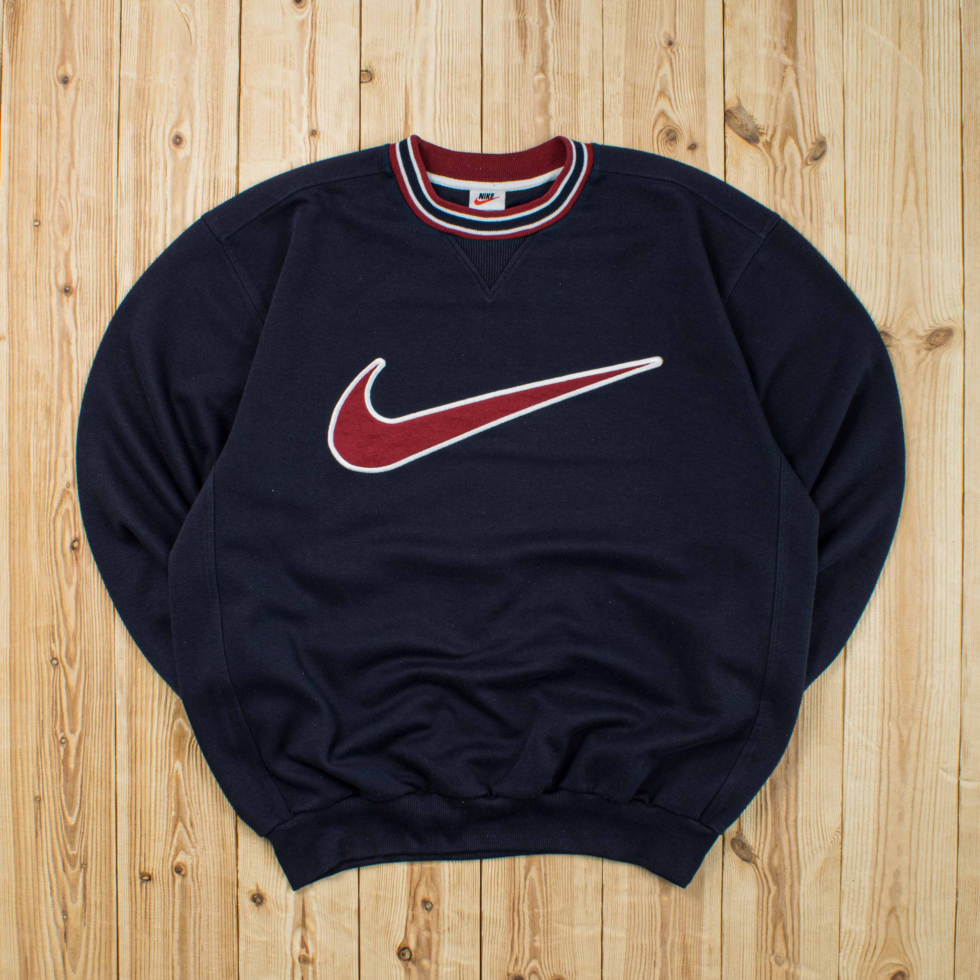 (L) Vintage Nike Swoosh Embroidered Sweatshirt