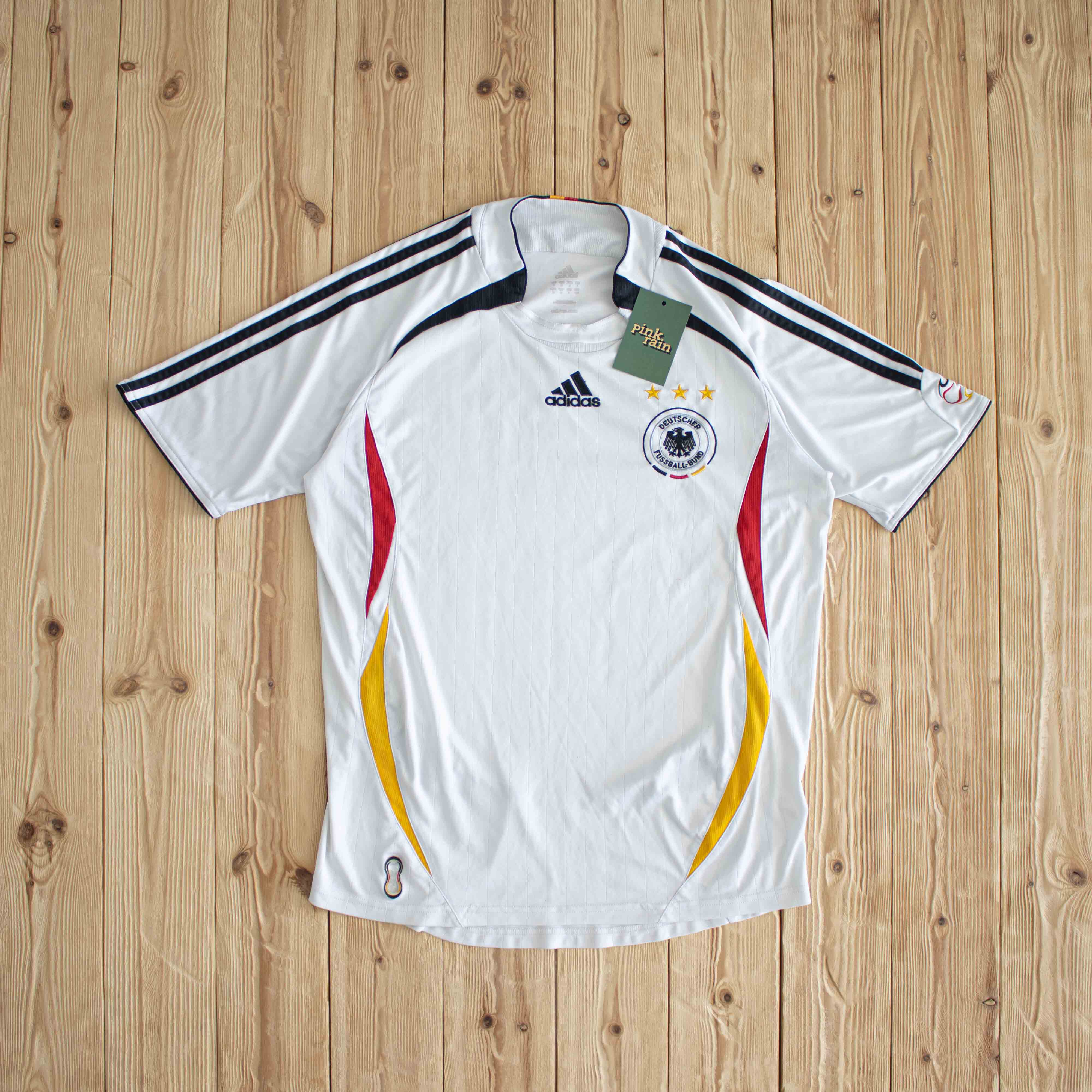 (M) Adidas DFB Vintage Embroidered T-Shirt White
