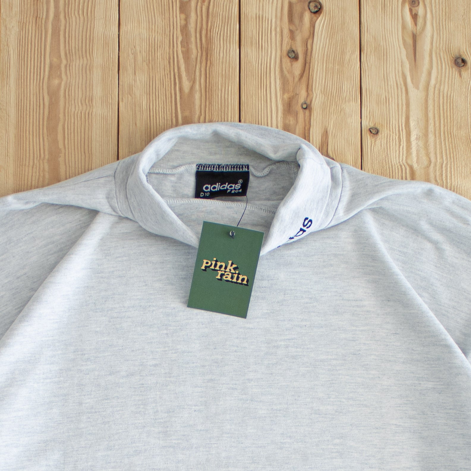 (L) Adidas Vintage Embroidered Longsleeve Gray