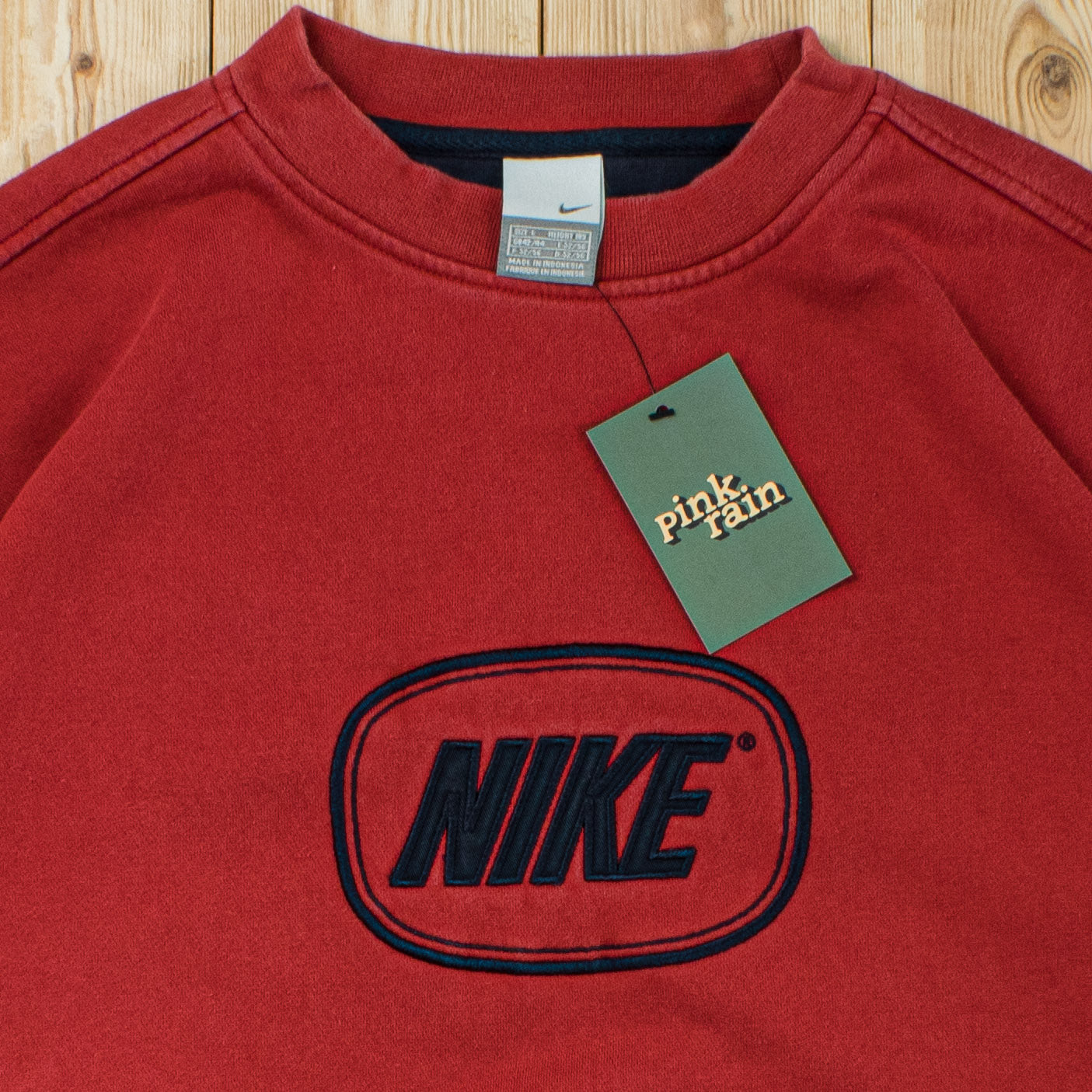 (L) Vintage Nike Spell Out Embroidered Sweatshirt