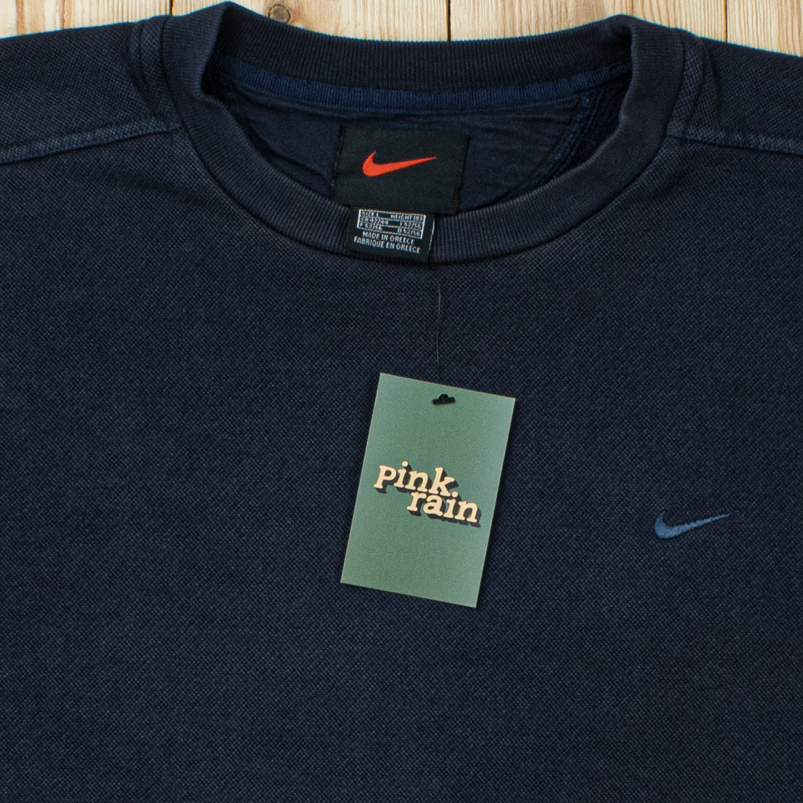 (M) Vintage Nike Essential Embroidered Sweatshirt