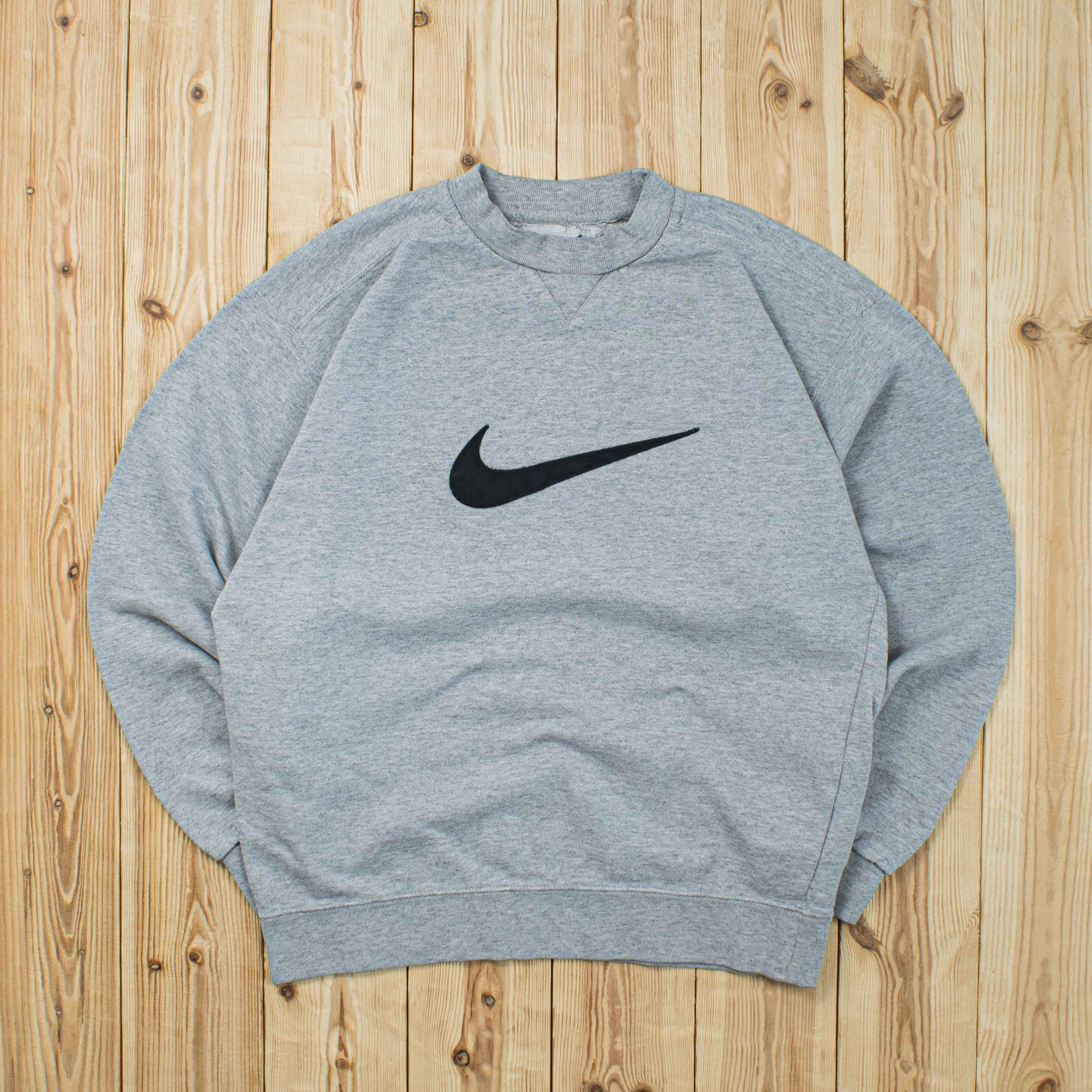 (S) Vintage Nike Swoosh Embroidered Sweatshirt