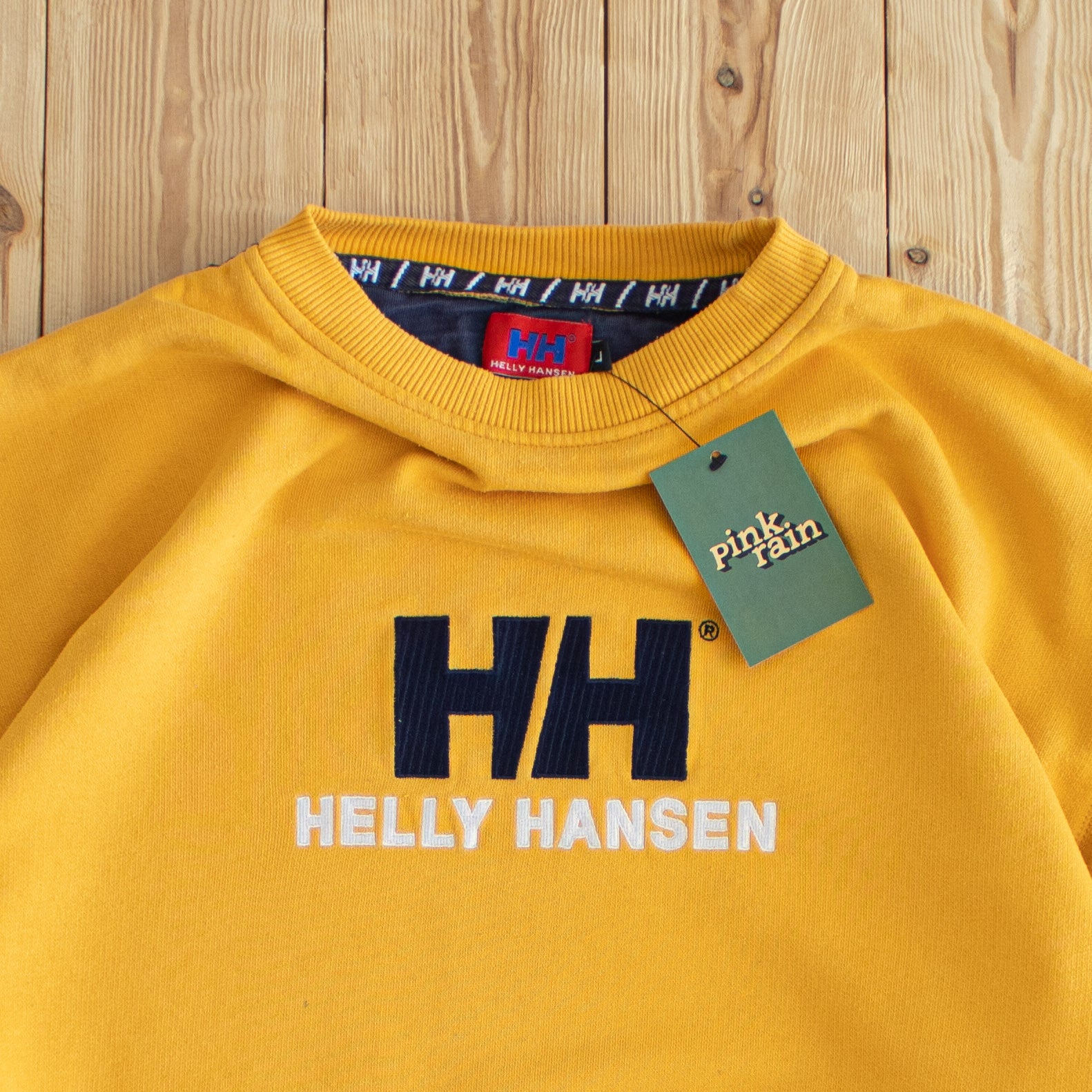 (L) Helly Hanses Vintage Embroidered Sweatshirt Yellow