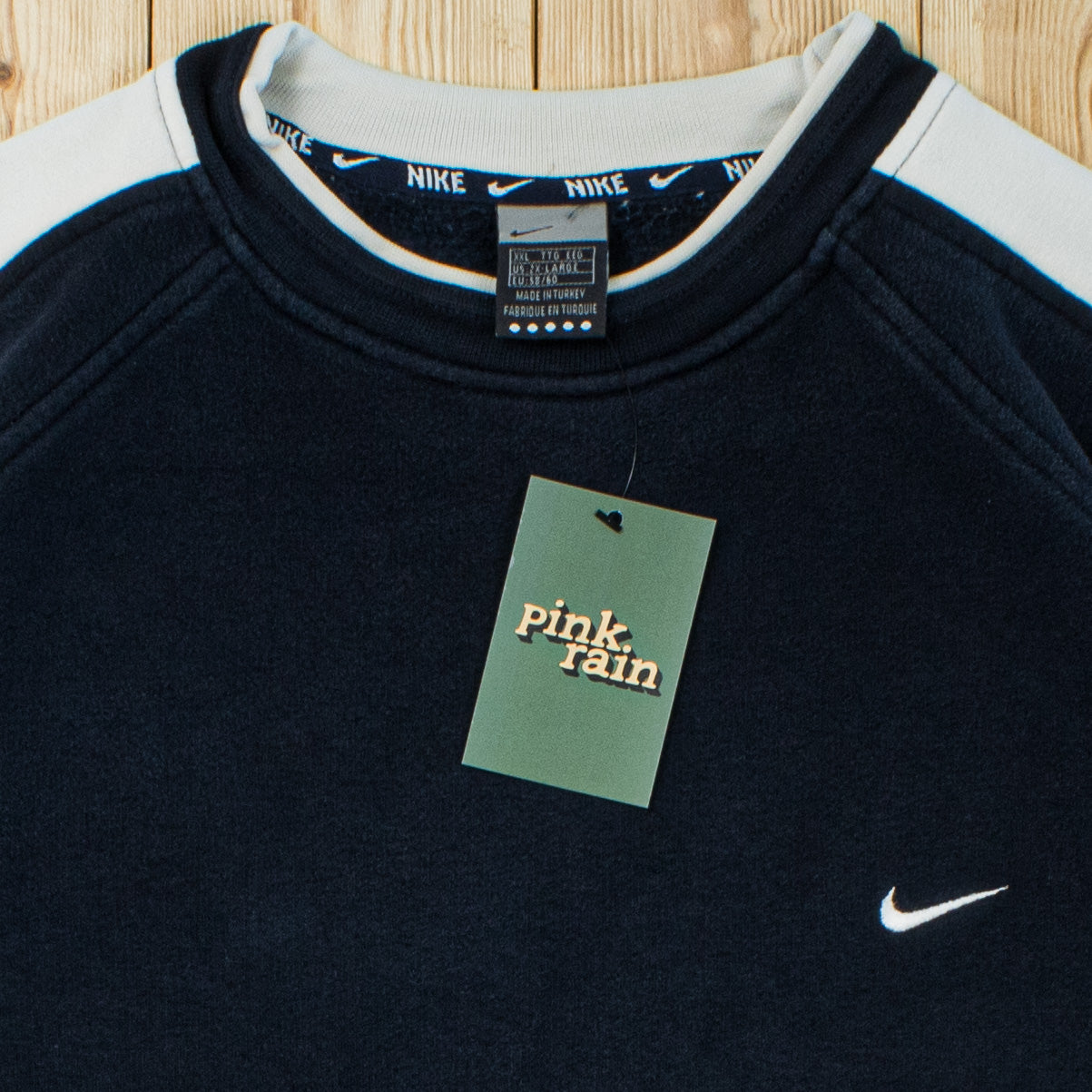 (XL) Vintage Nike Essential Embroidered Sweatshirt