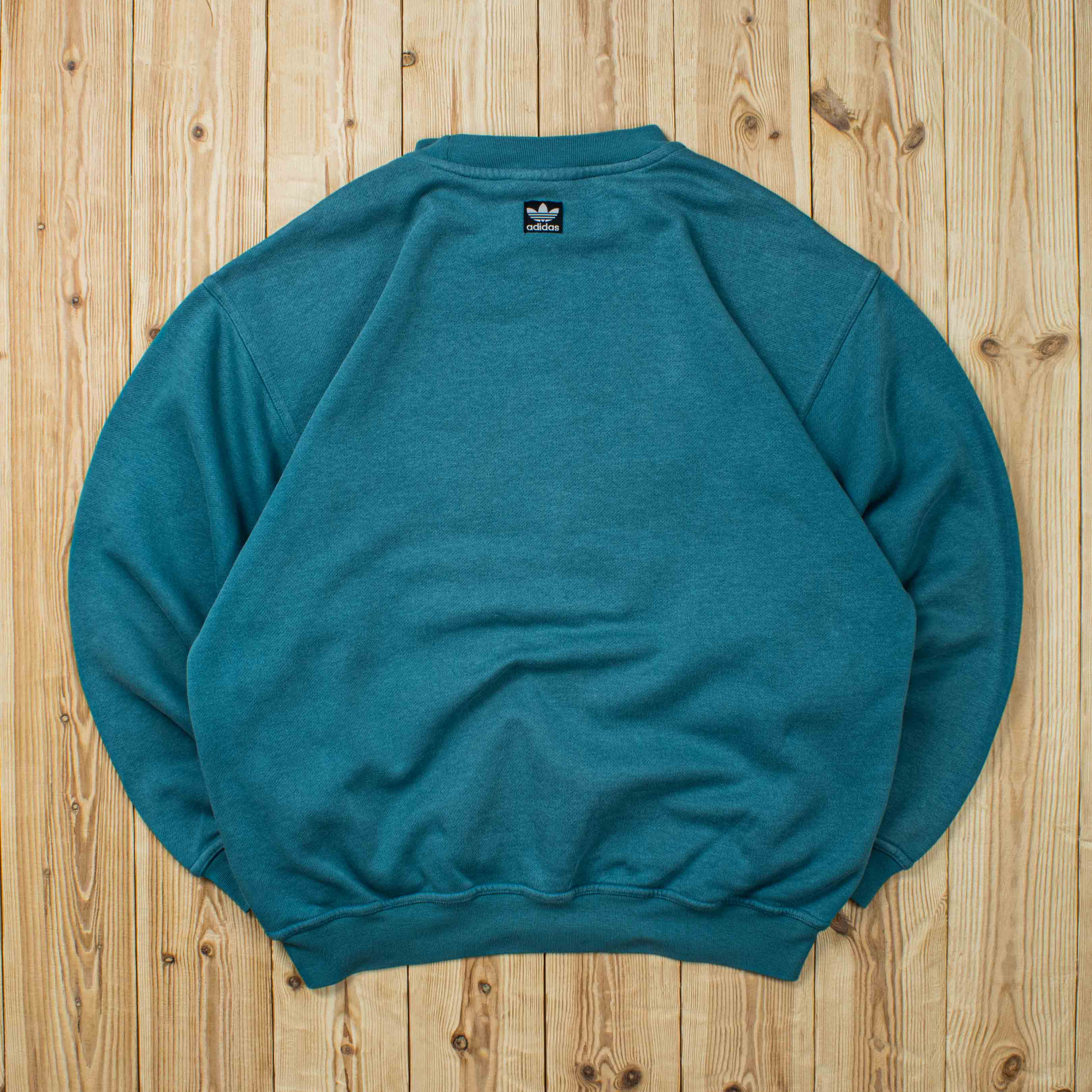 (L) Vintage Adidas Embroidered Sweatshirt