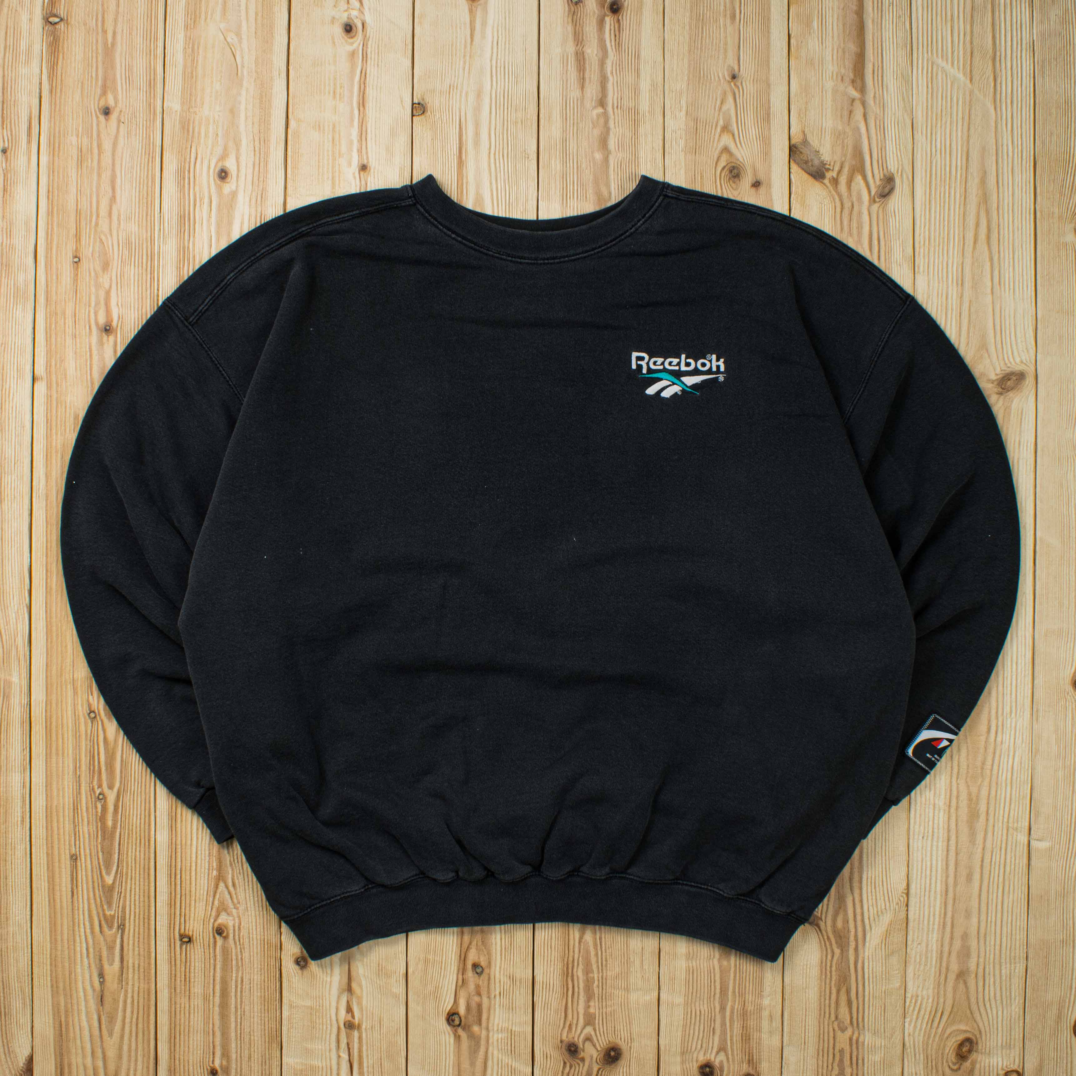 (XL) Vintage Reebok Essential Embroidered Sweatshirt