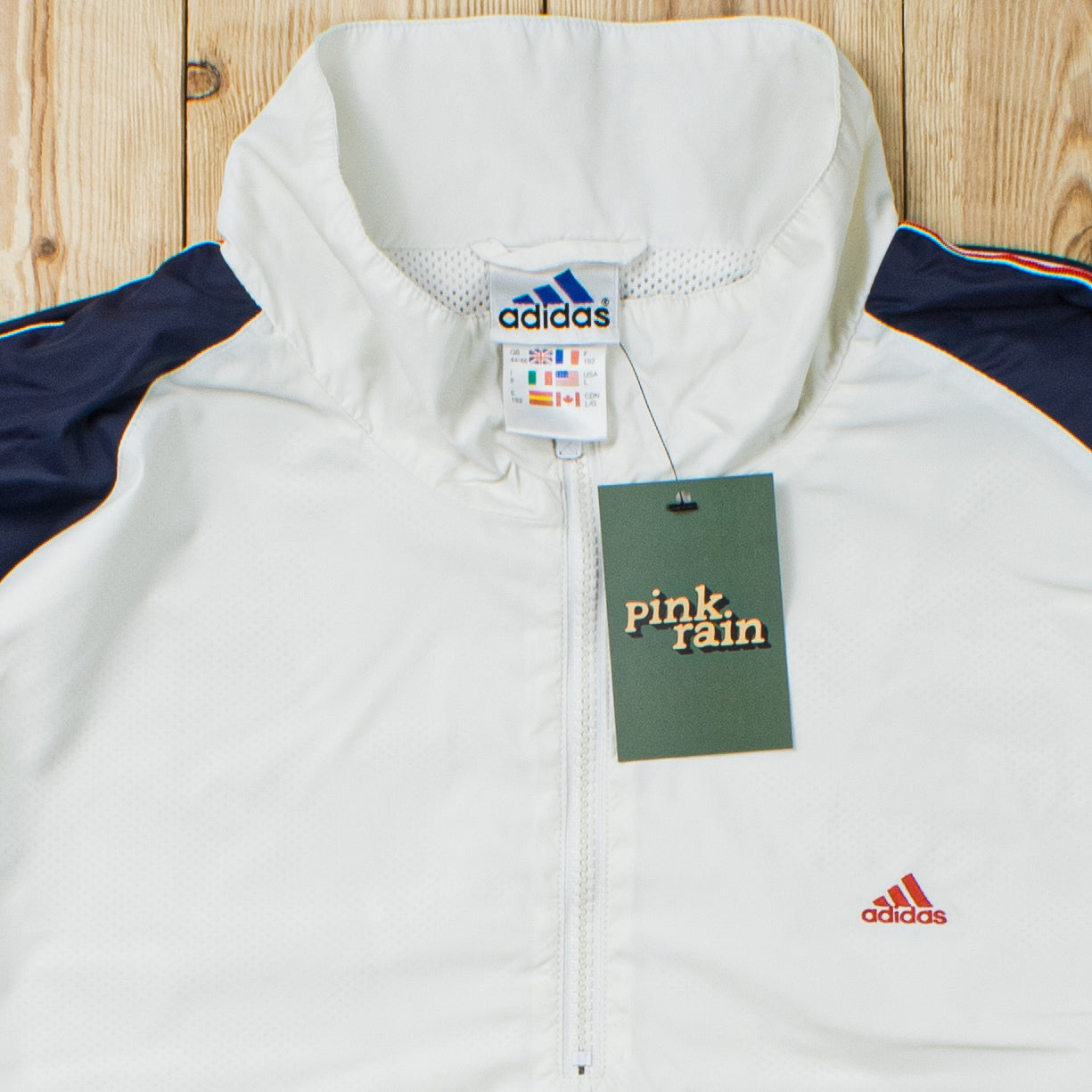 (L) Vintage Adidas Essential Embroidered Quarter-Zip Jacket