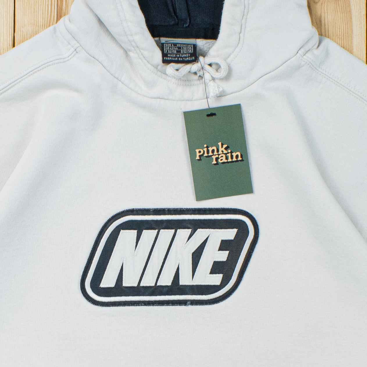 (M) Vintage Nike Spell Out Embroidered Hoodie