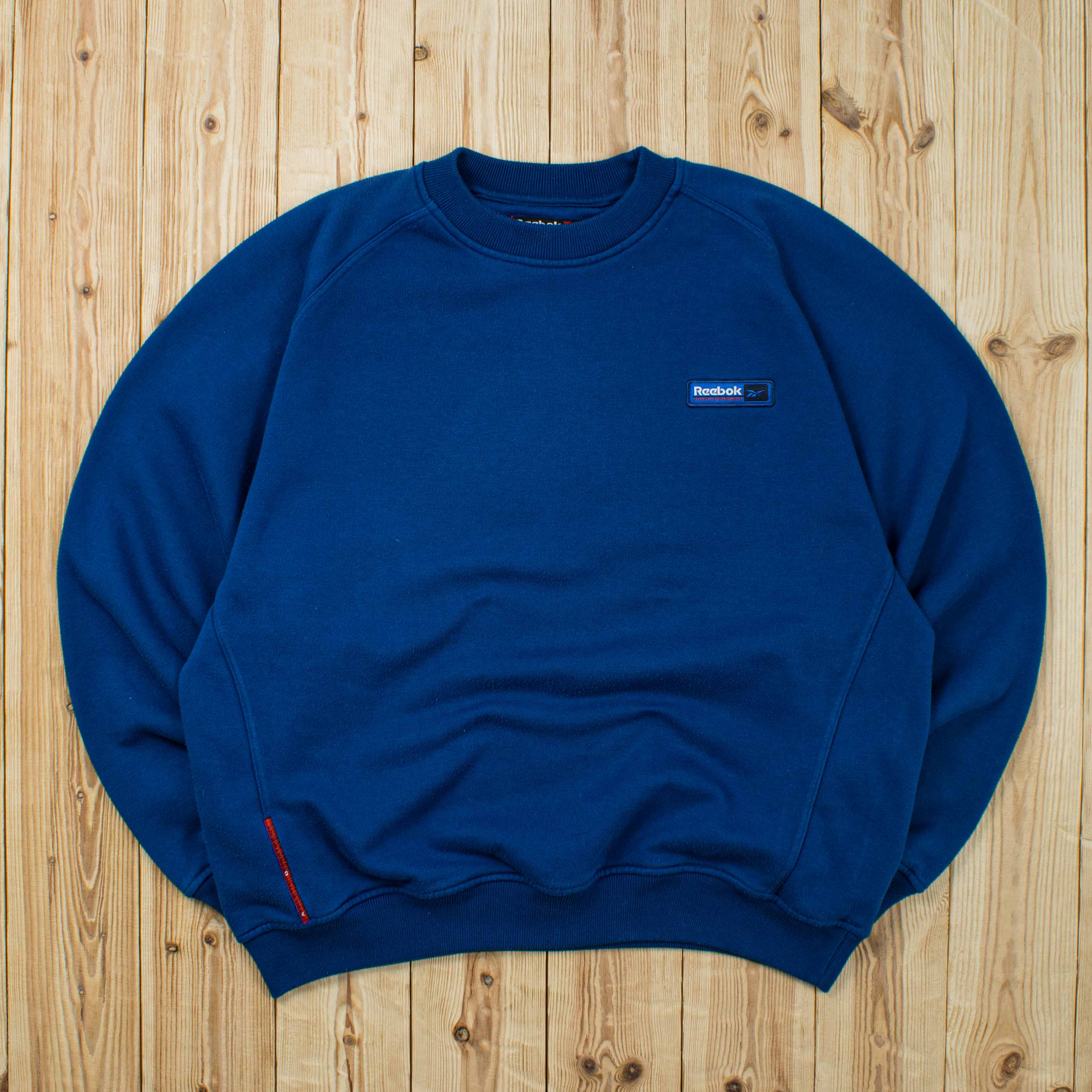 (L) Vintage Reebok Essential Embroidered Sweatshirt