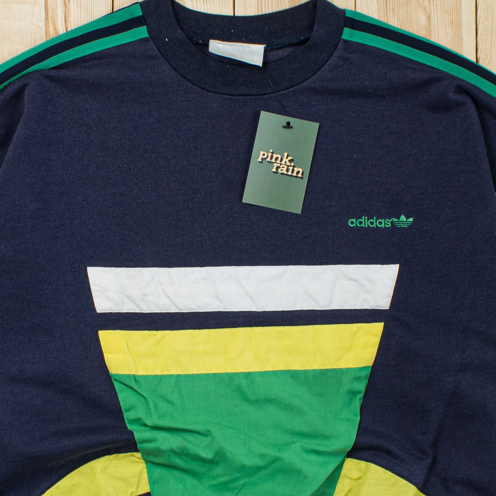 (M) Vintage Adidas Embroidered Sweatshirt
