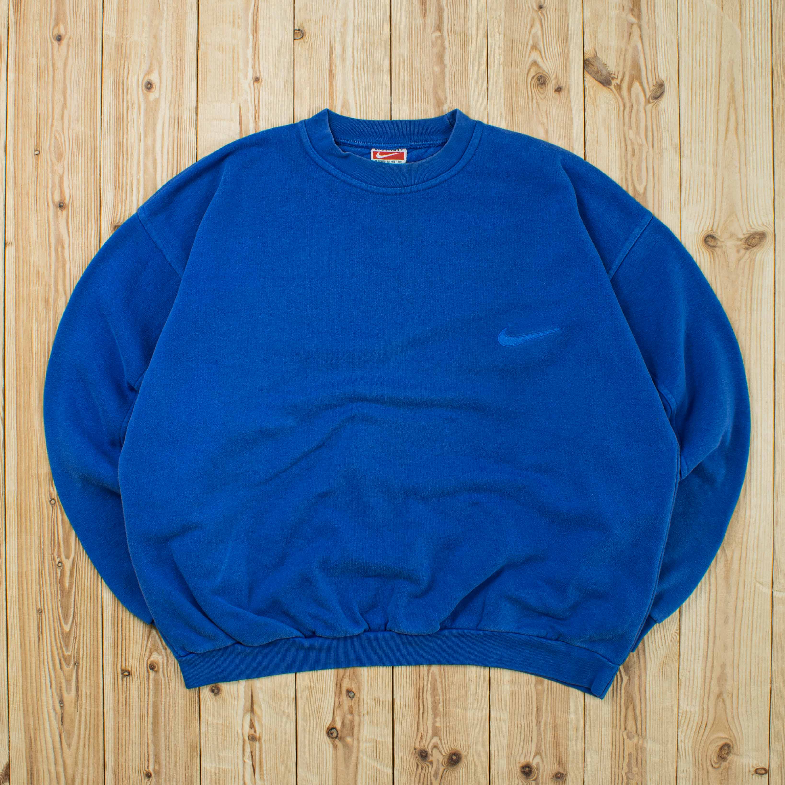 (XL) Vintage Nike Essential Embroidered Sweatshirt