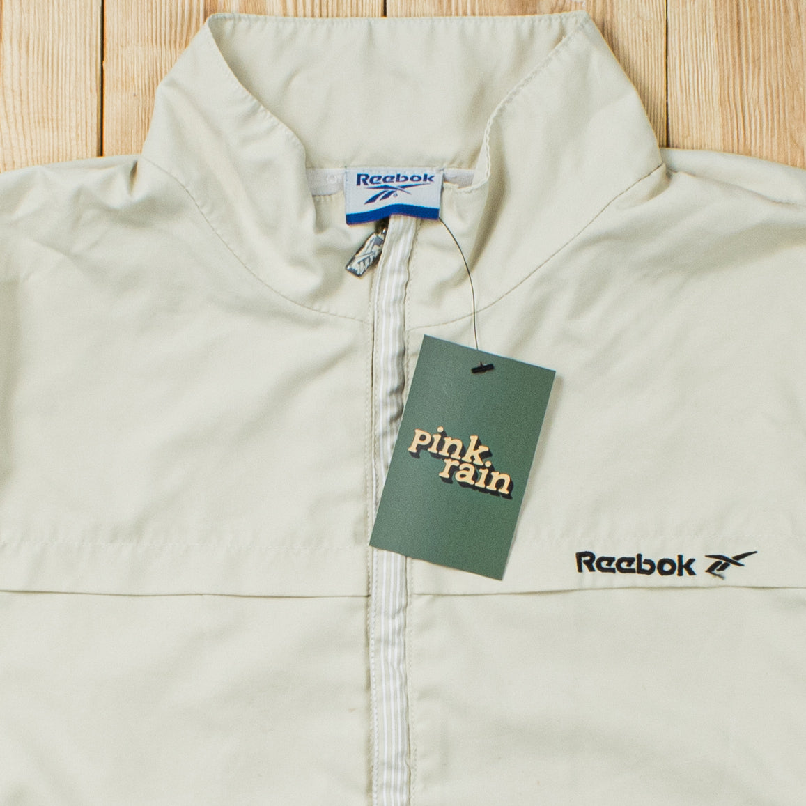 (S) Vintage Reebok Essential Embroidered Jacket