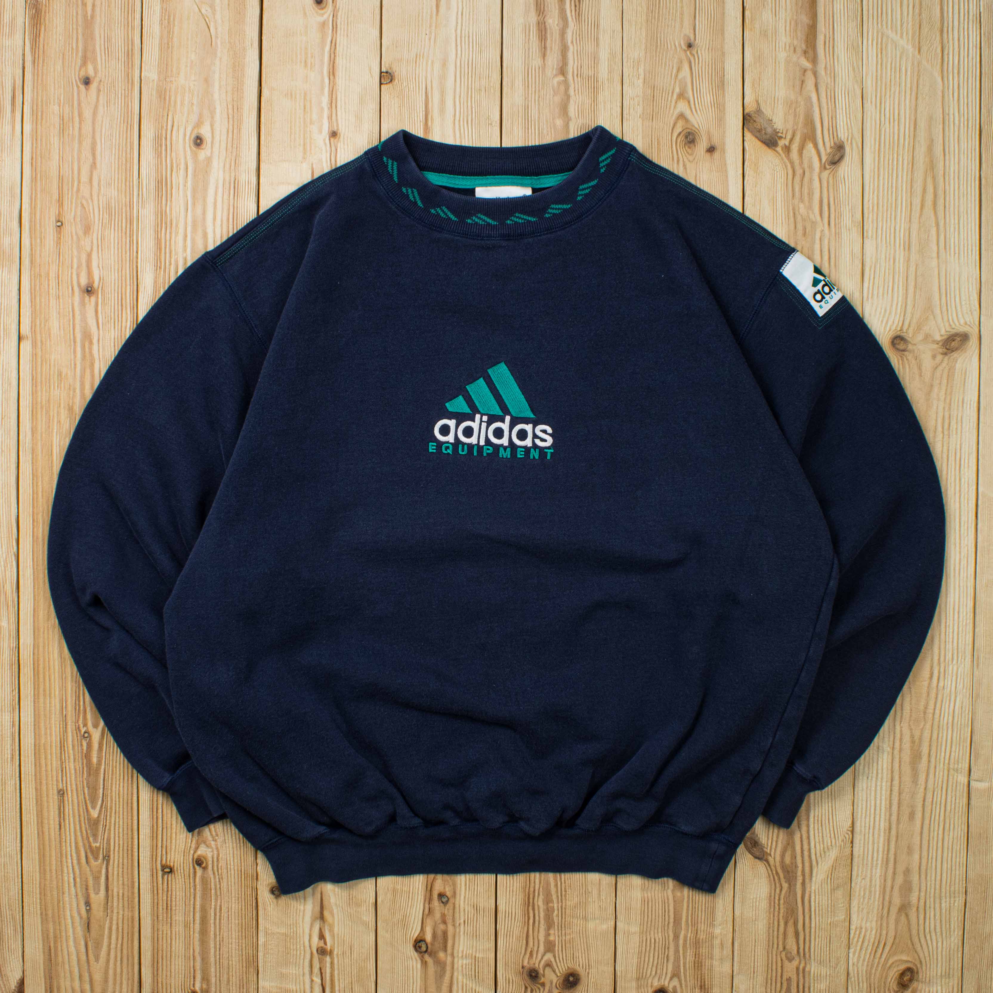(L) Vintage Adidas Equipment Embroidered Sweatshirt
