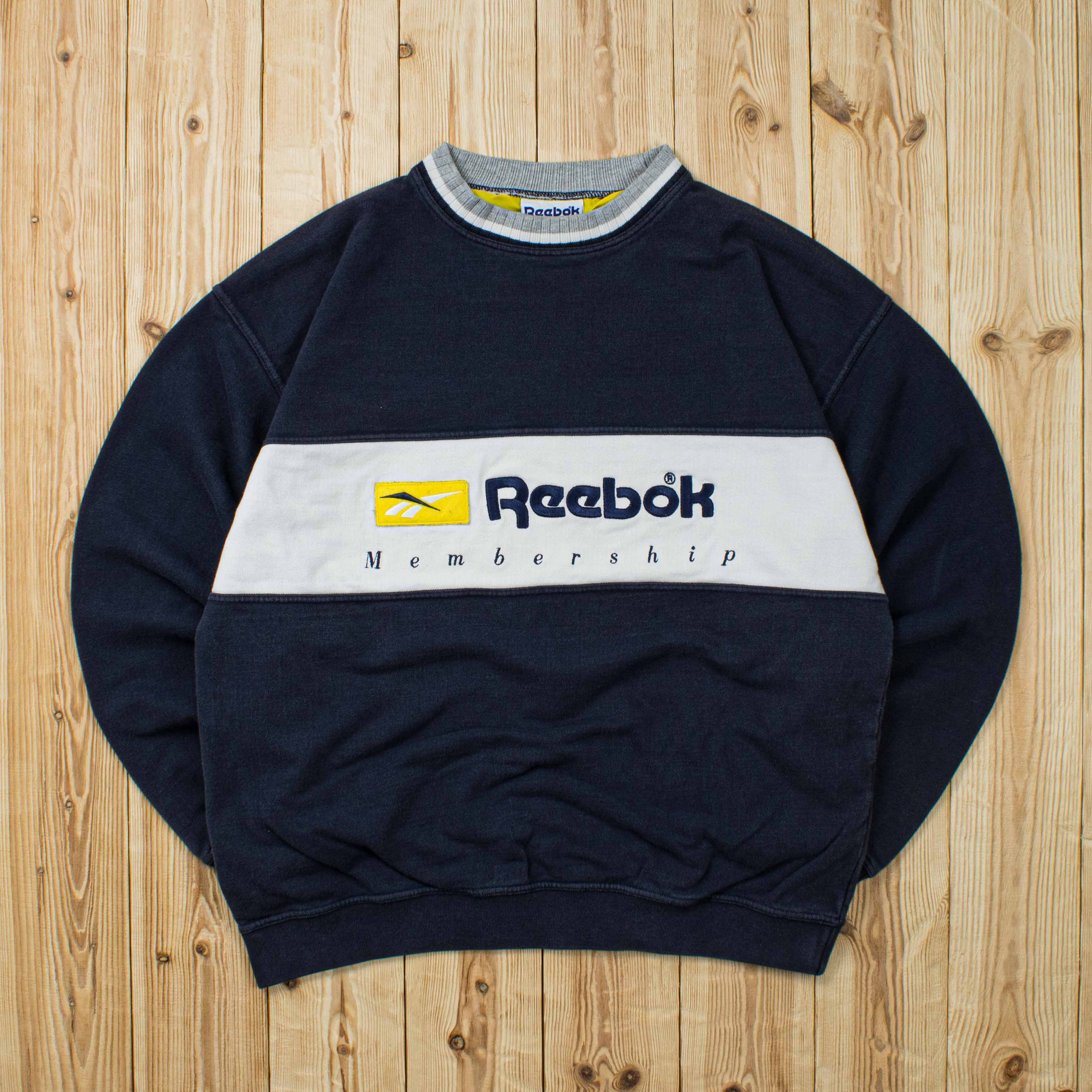 (M) Vintage Reebok Membership Embroidered Sweatshirt