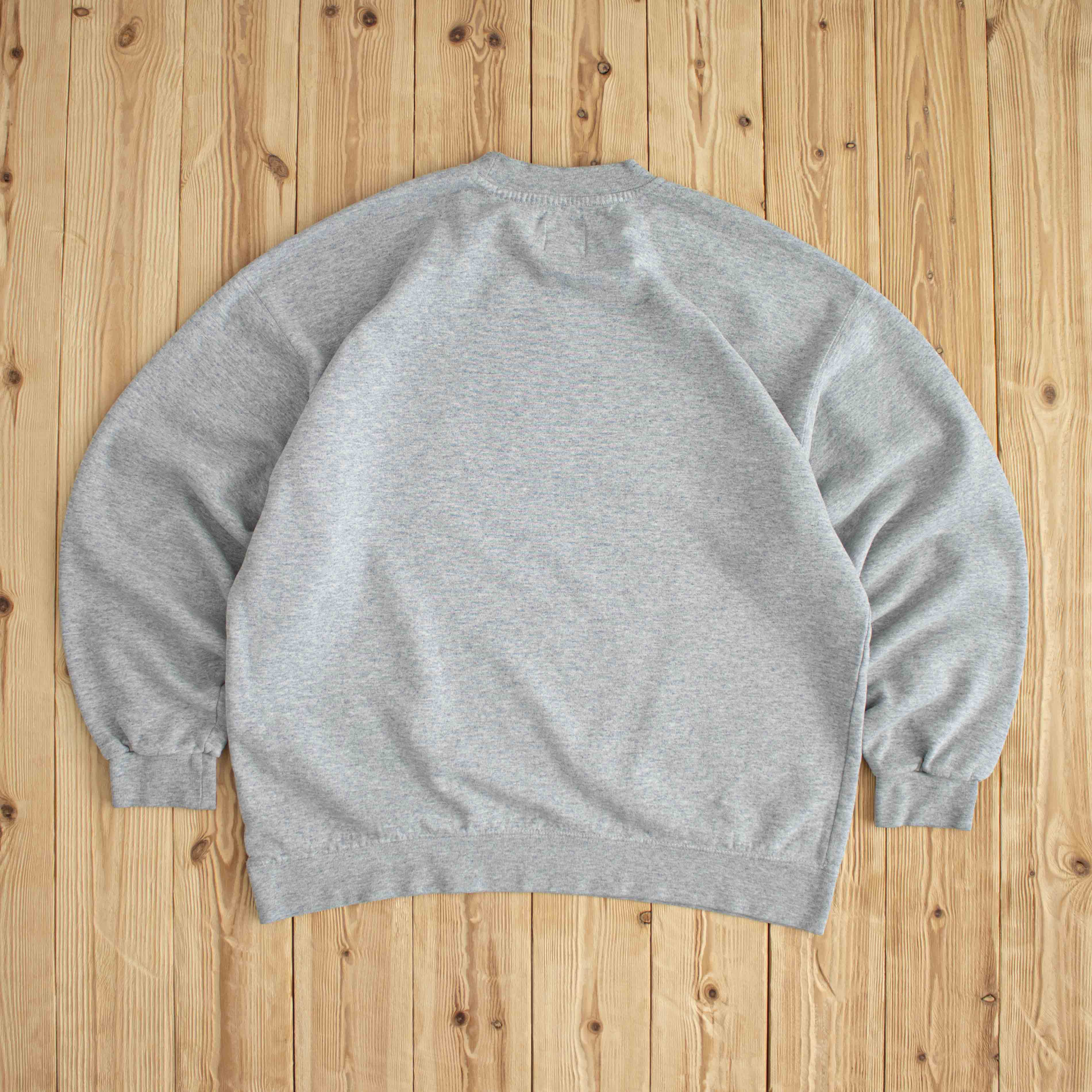 (L/XL) Nike Spell Out Vintage Embroidered Sweatshirt Gray