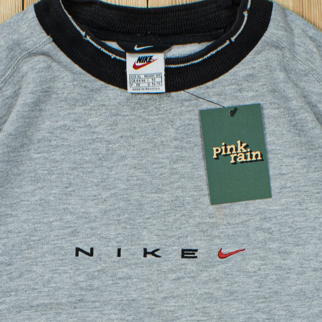 (XL) Vintage Nike Spell Out Embroidered Sweatshirt