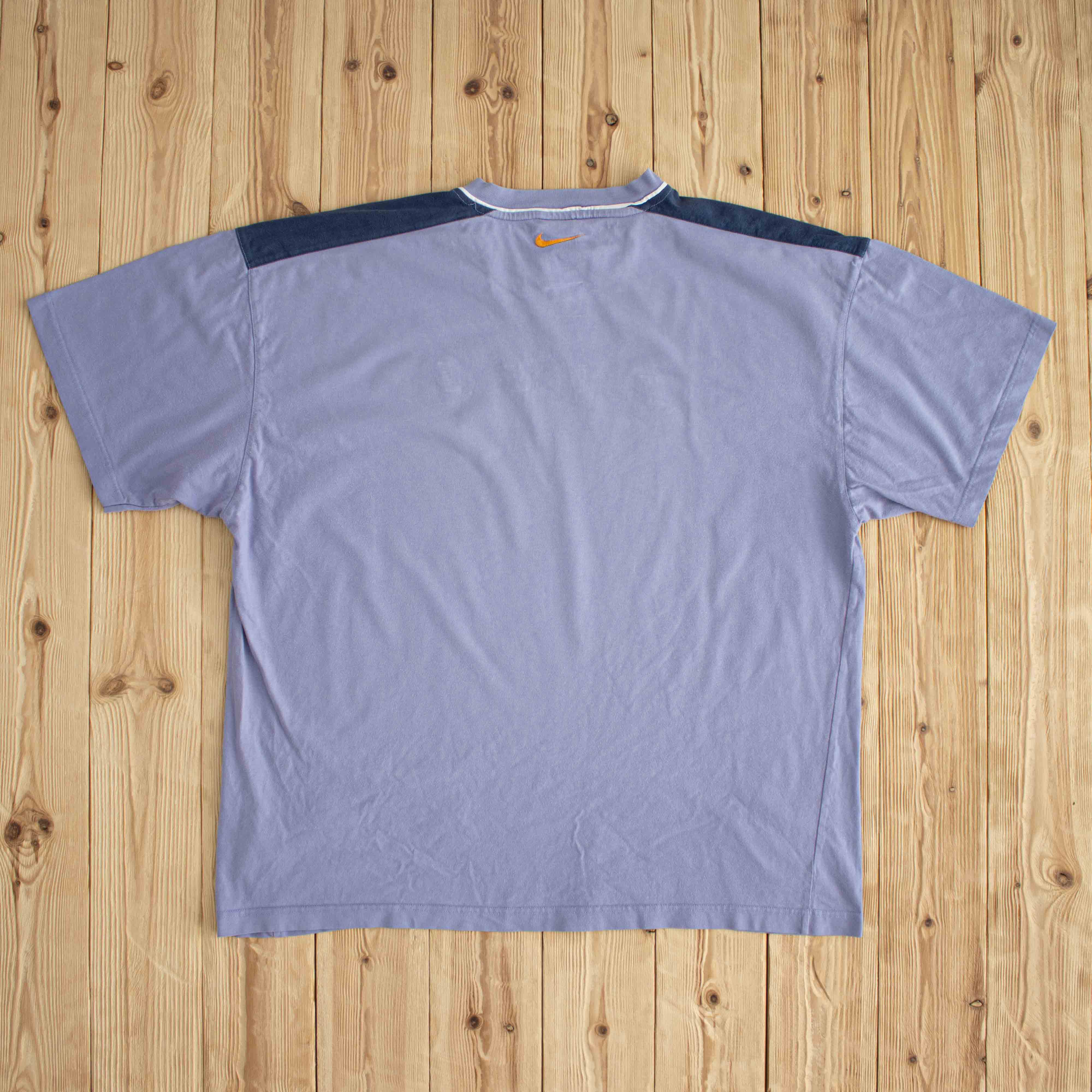 (XL) Nike Spell Out Vintage Embroidered T-Shirt Purple