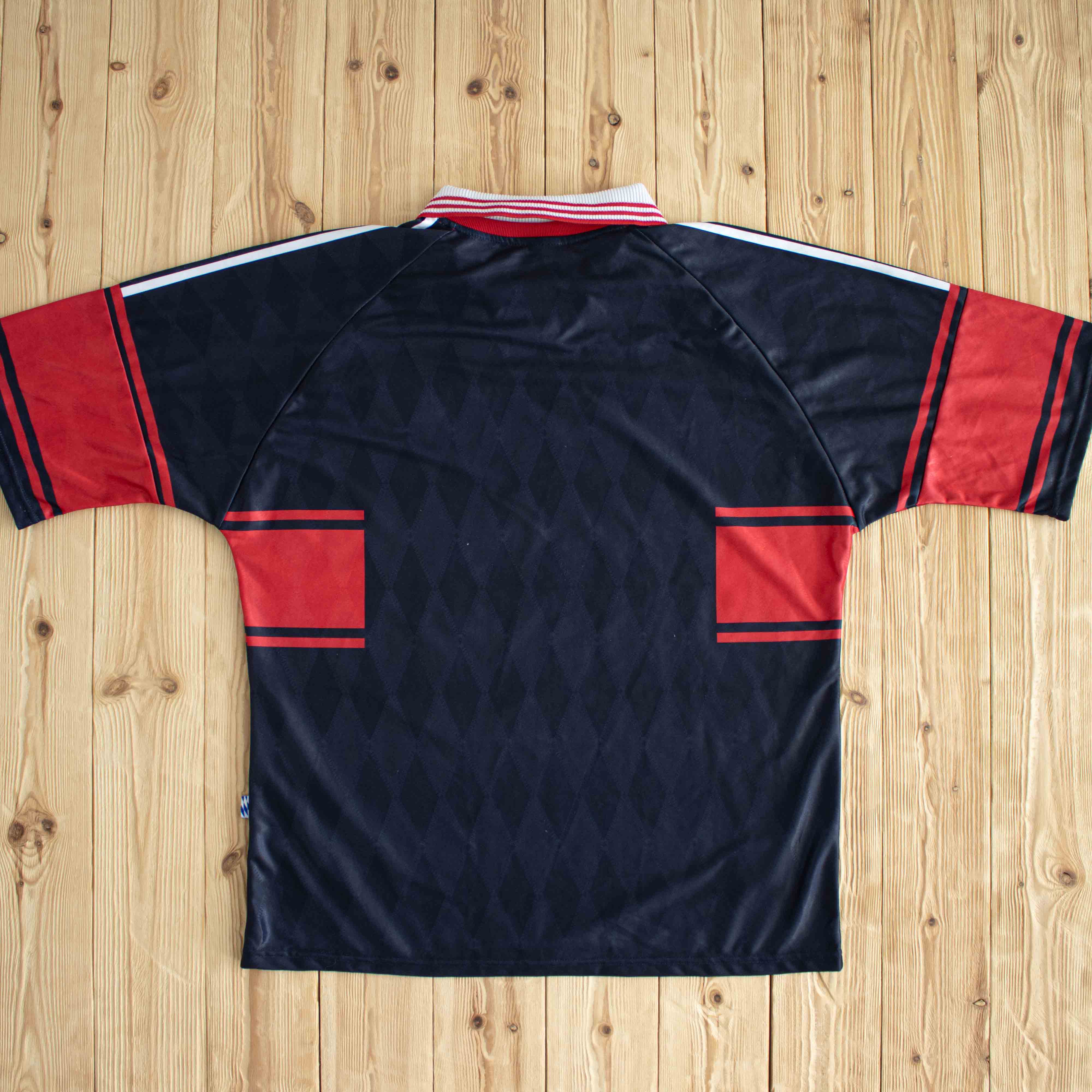 (XL) Adidas F.C. Bayern München Vintage Embroidered T-Shirt Black