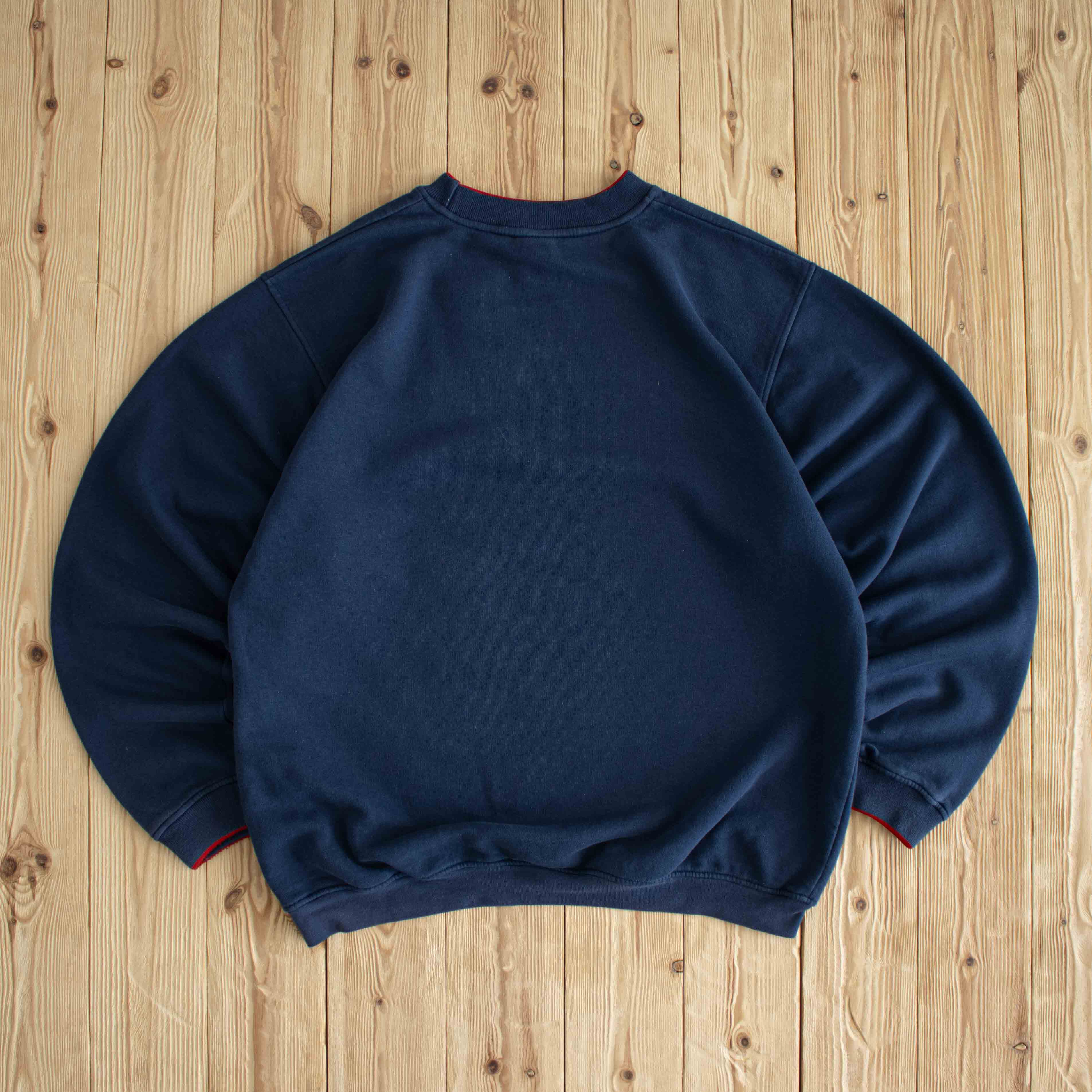 (L/XL) Nike Athletic Vintage Embroidered Sweatshirt Blue