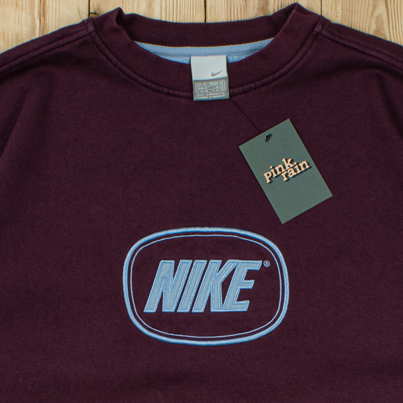 (L) Vintage Nike Spell Out Embroidered Sweatshirt