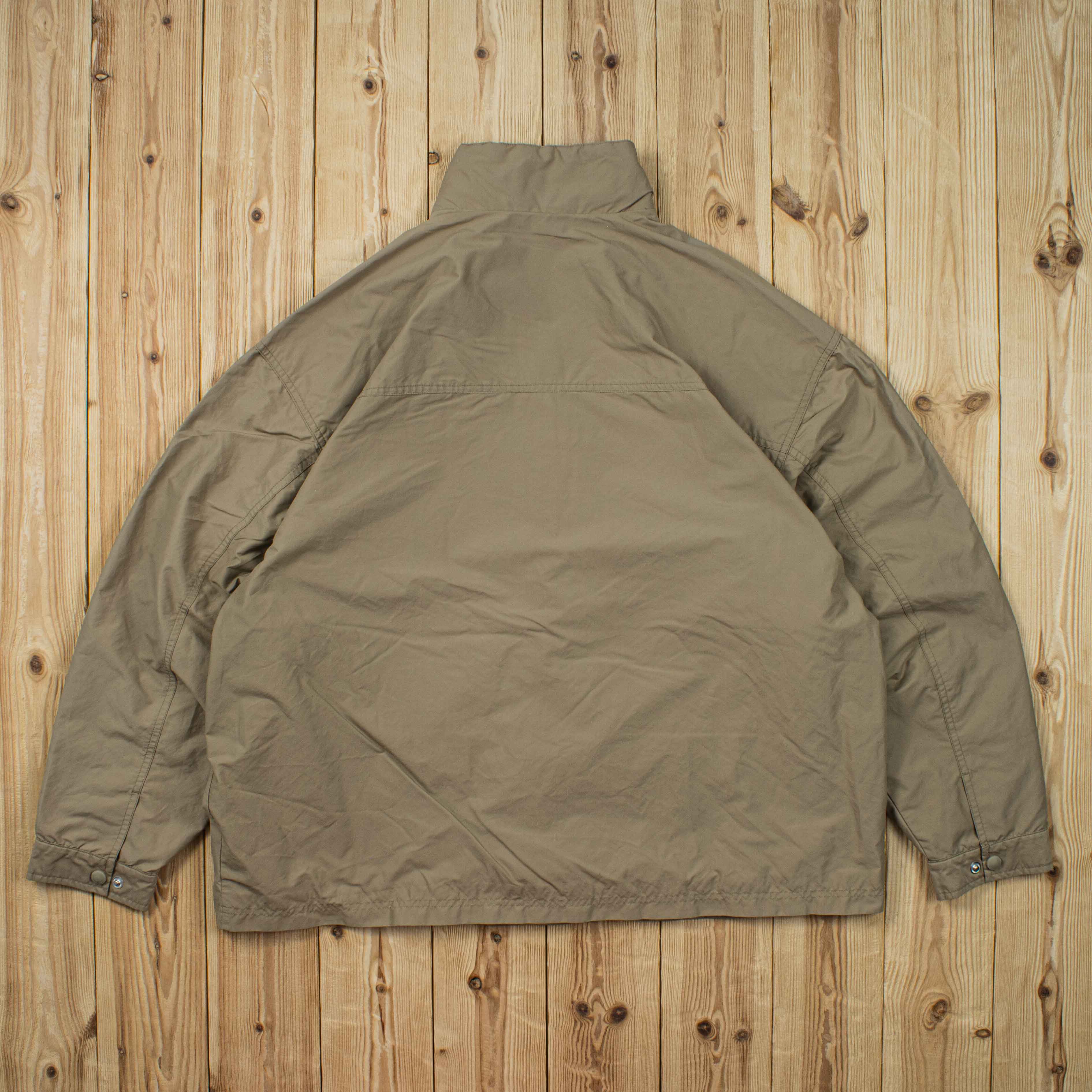 (L) Vintage Nike Essential Embroidered Jacket