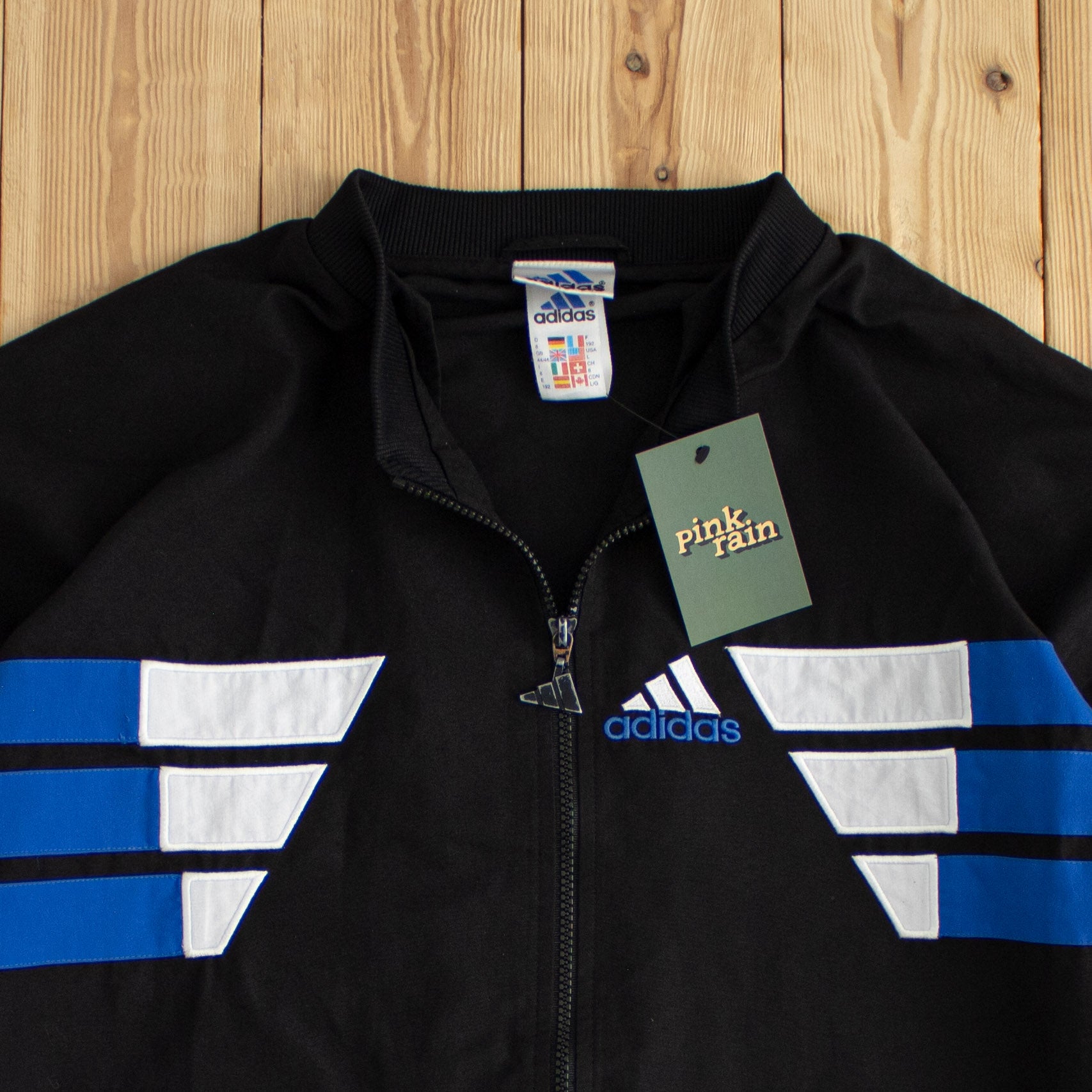 (XL) Adidas Vintage Embroidered Light Jacket Black