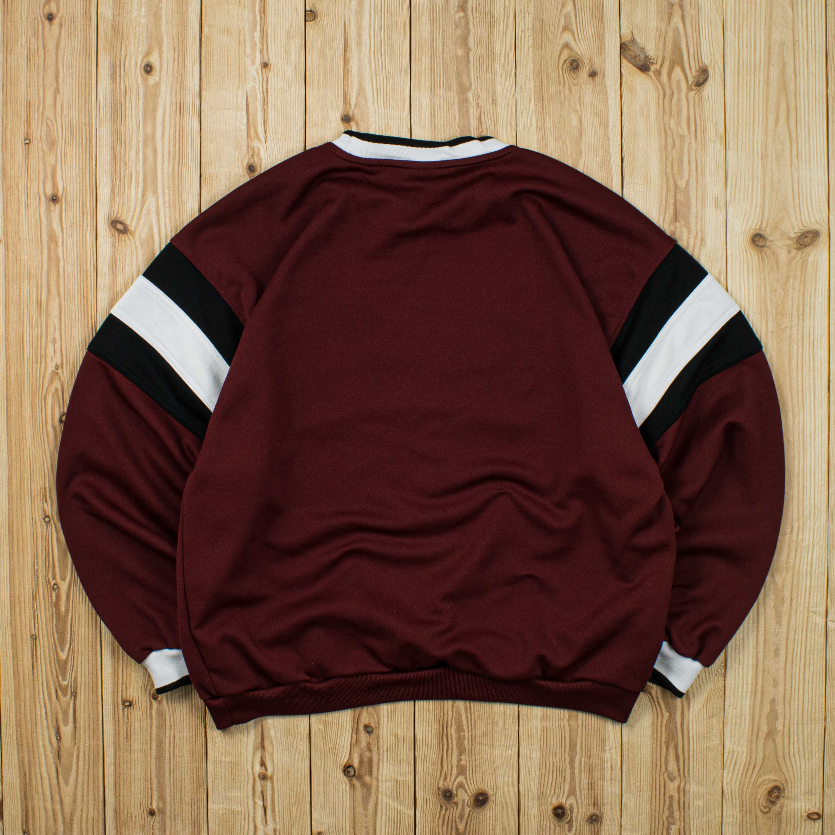 (M) Vintage Nike Spell Out Embroidered Sweatshirt