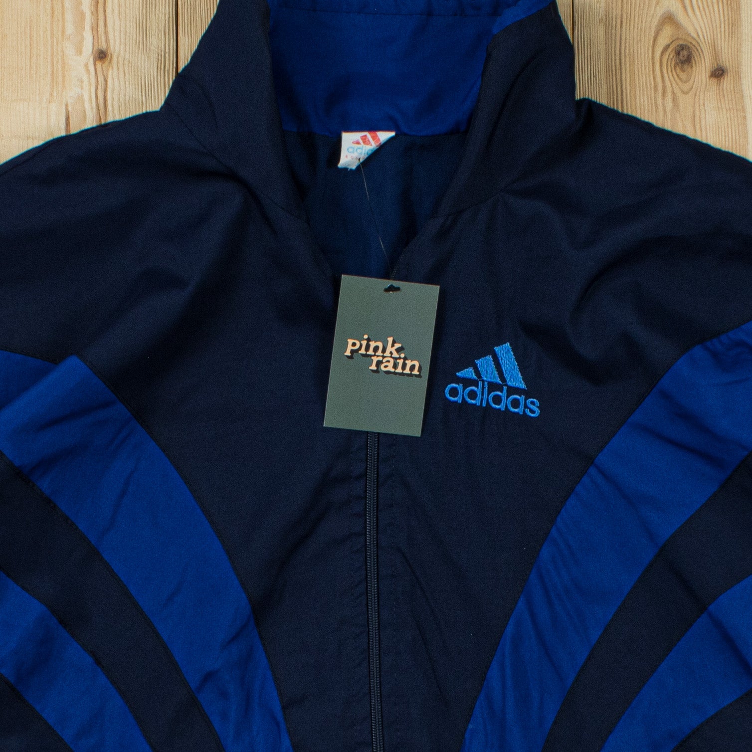 (XL) Vintage Adidas Essential Embroidered Jacket