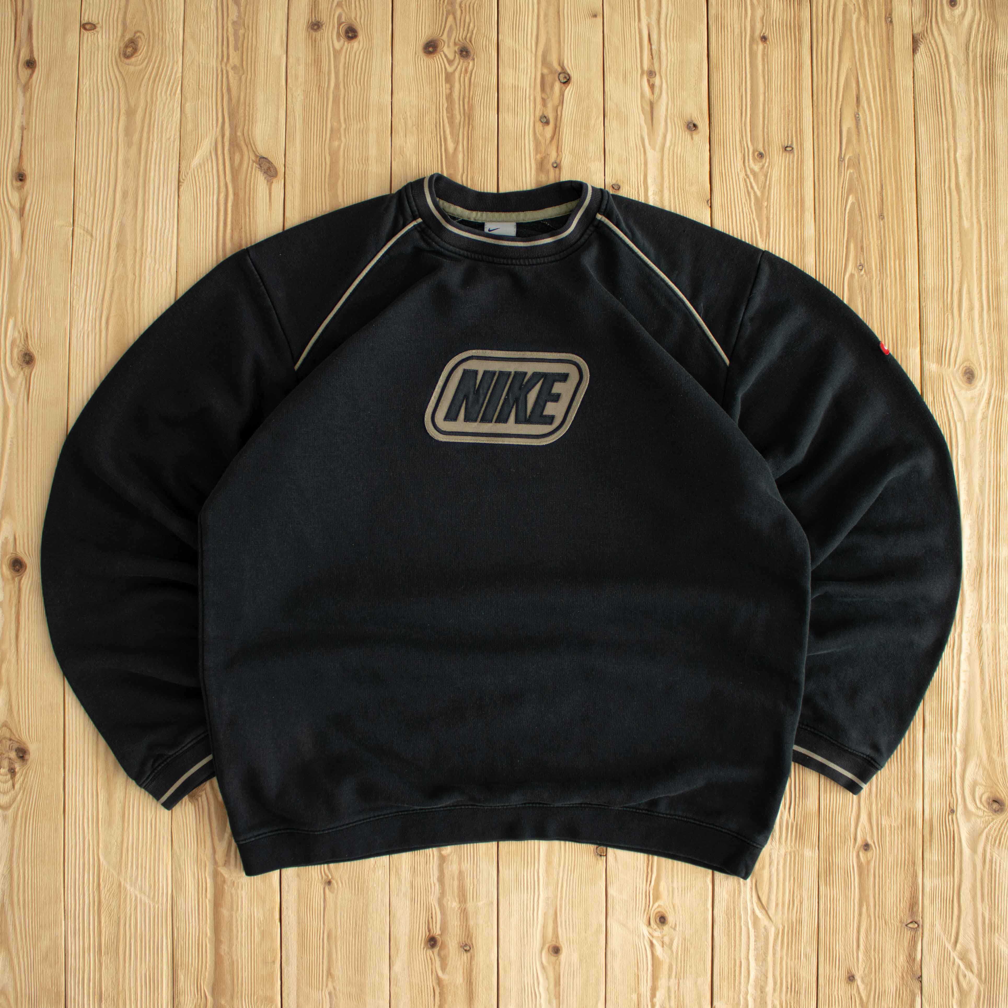 (XL) Nike Spell Out Vintage Embroidered Sweatshirt Black