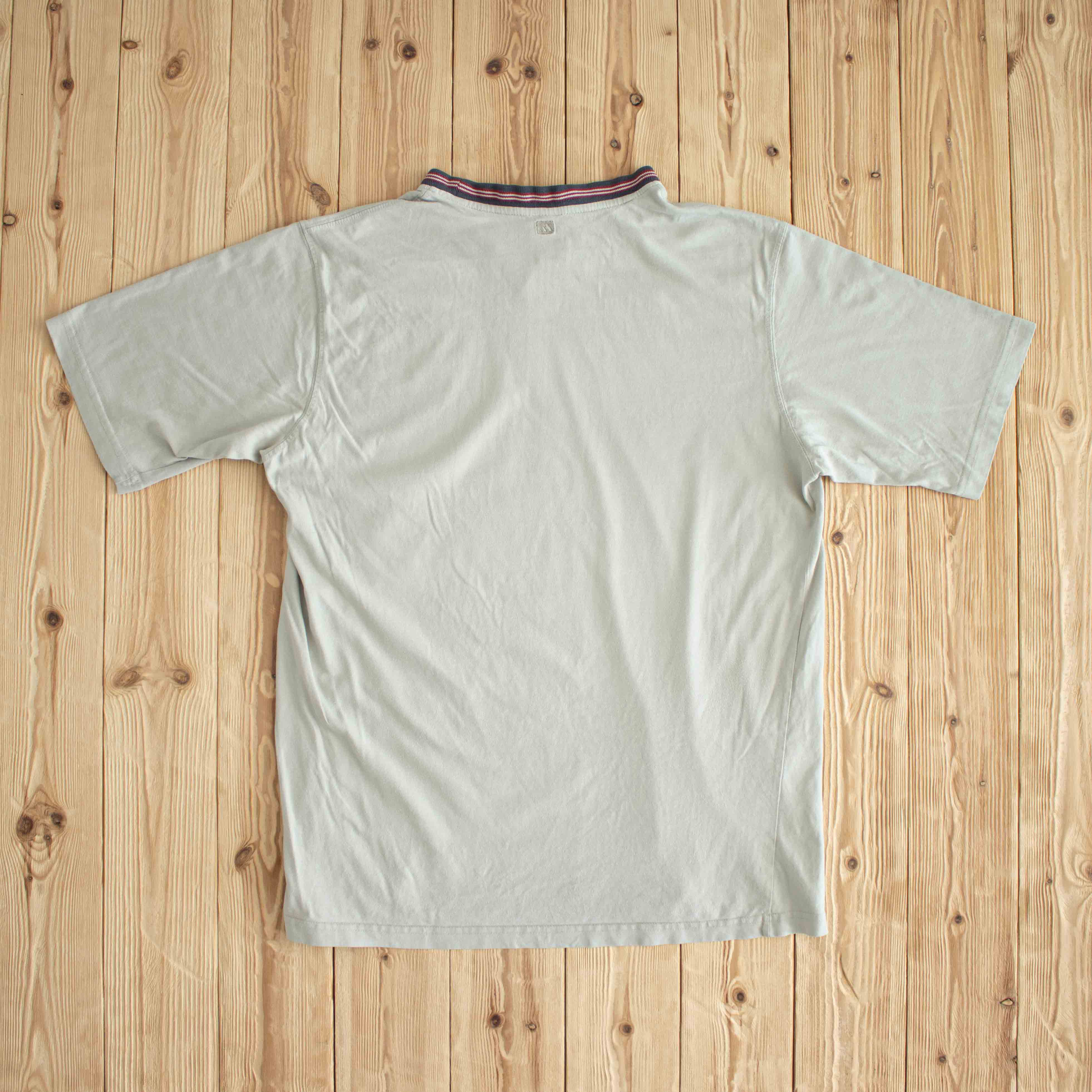 (M/L) Adidas Vintage Embroidered T-Shirt Beige