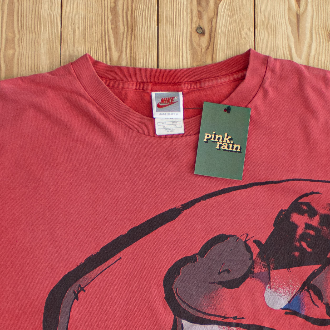 (L) Nike Air Jordan Vintage Single Stitch T-Shirt Red