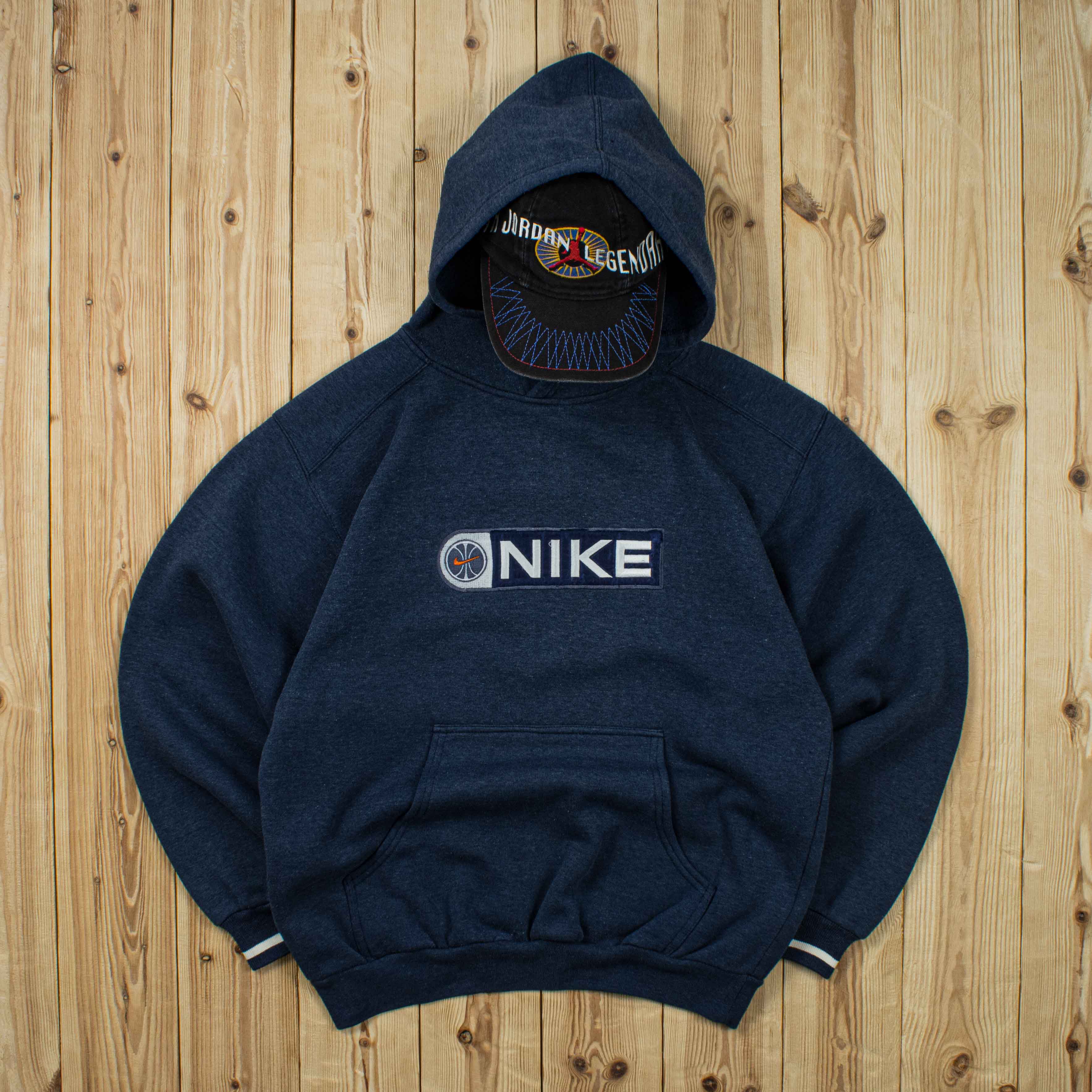 (S) Vintage Nike Spell Out Embroidered Hoodie