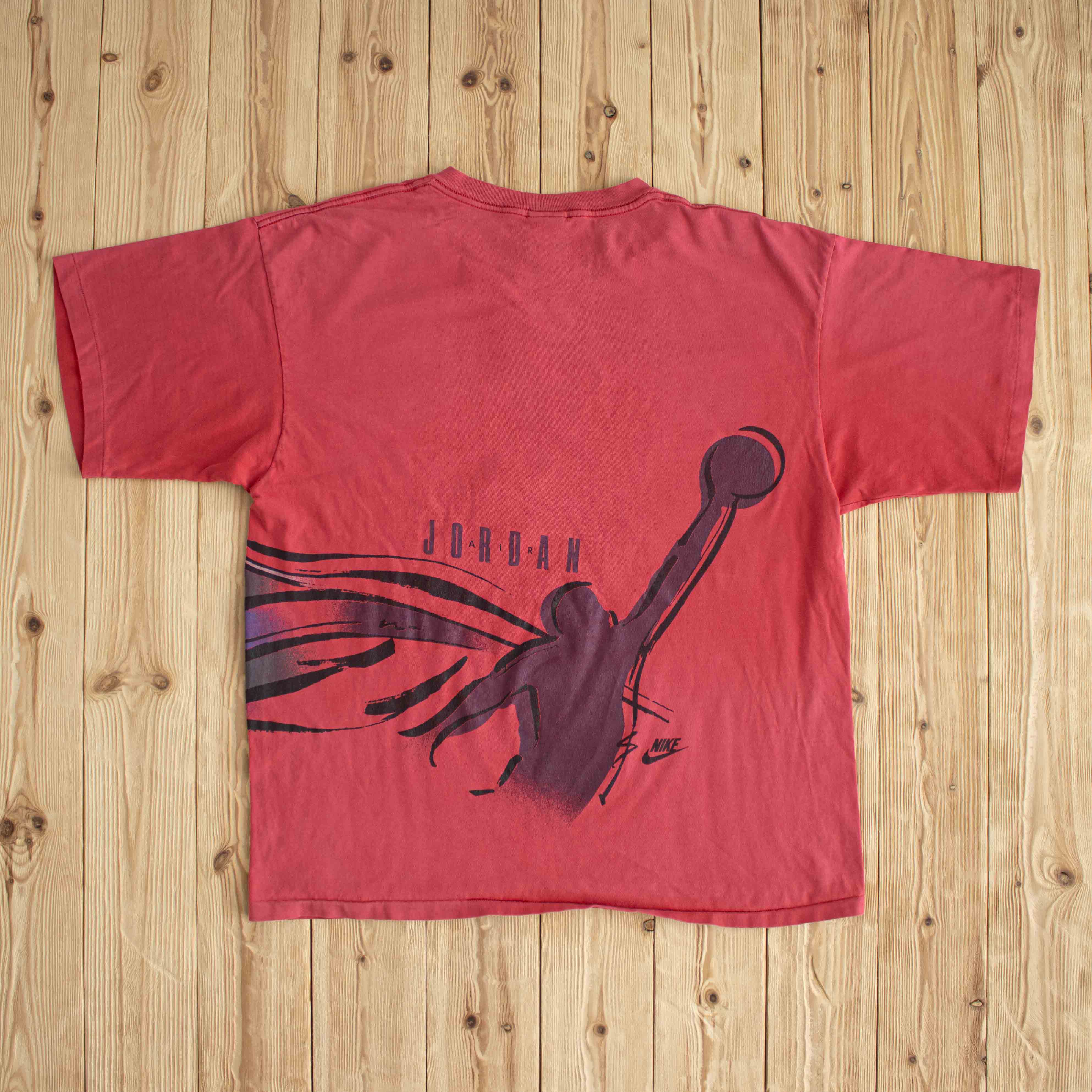 (L) Nike Air Jordan Vintage Single Stitch T-Shirt Red